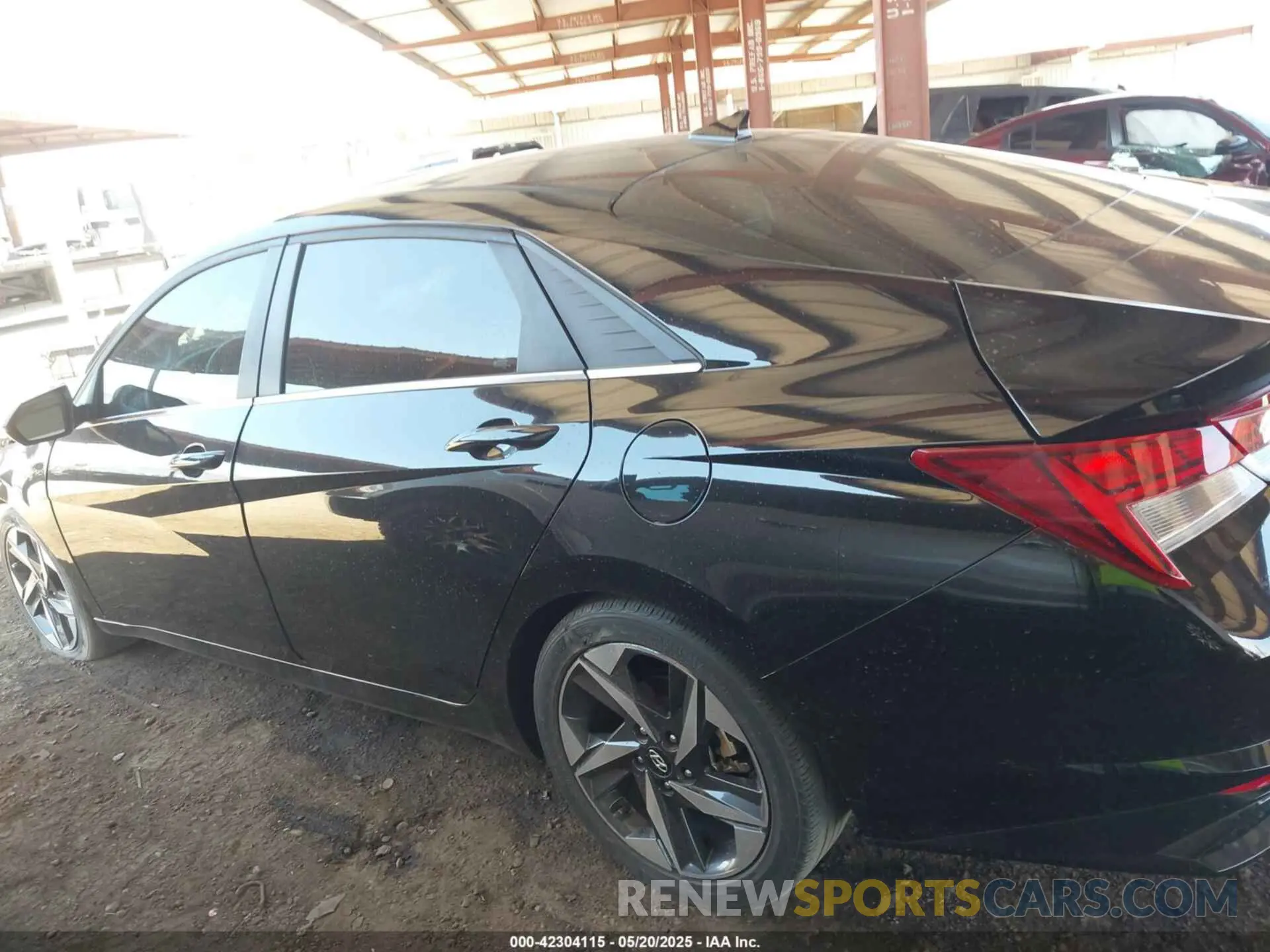 15 Photograph of a damaged car 5NPLP4AG4MH008901 HYUNDAI ELANTRA 2021