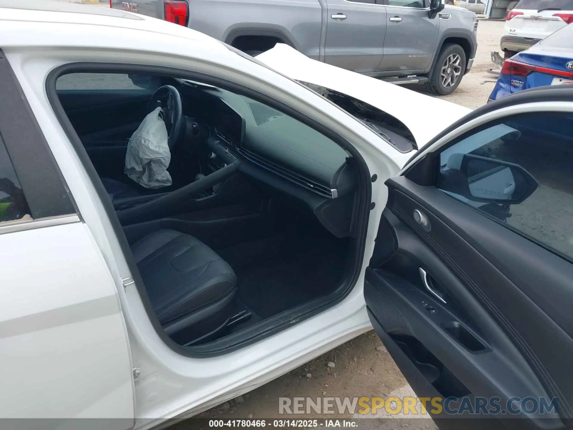 5 Photograph of a damaged car 5NPLP4AG4MH017887 HYUNDAI ELANTRA 2021