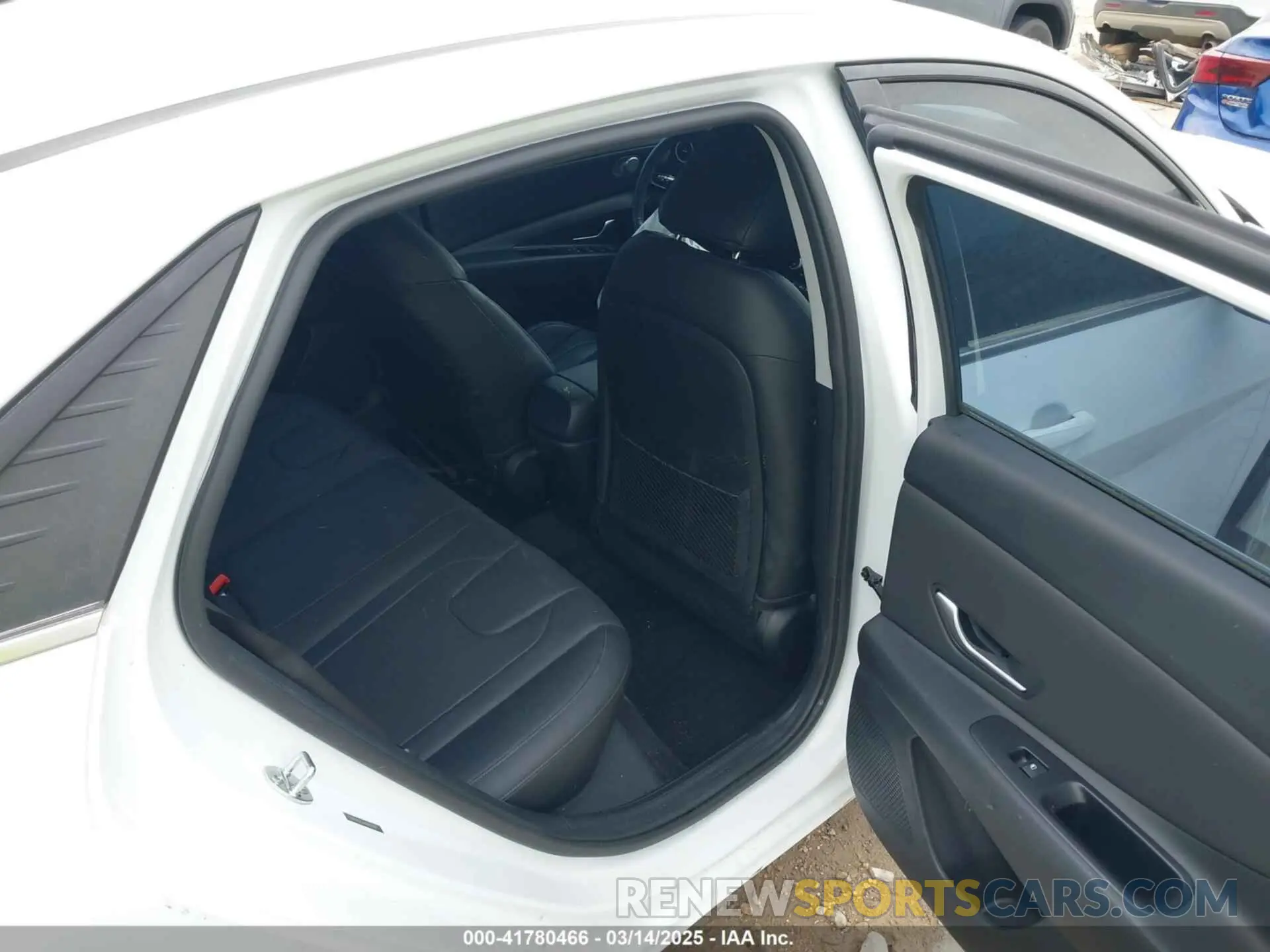 8 Photograph of a damaged car 5NPLP4AG4MH017887 HYUNDAI ELANTRA 2021
