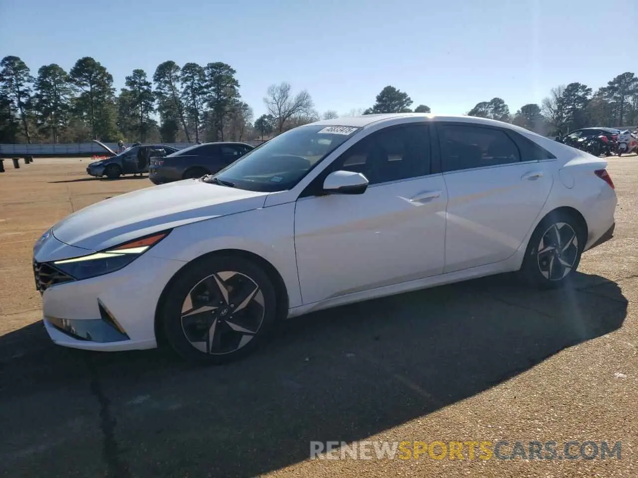 1 Photograph of a damaged car 5NPLP4AG5MH032334 HYUNDAI ELANTRA 2021