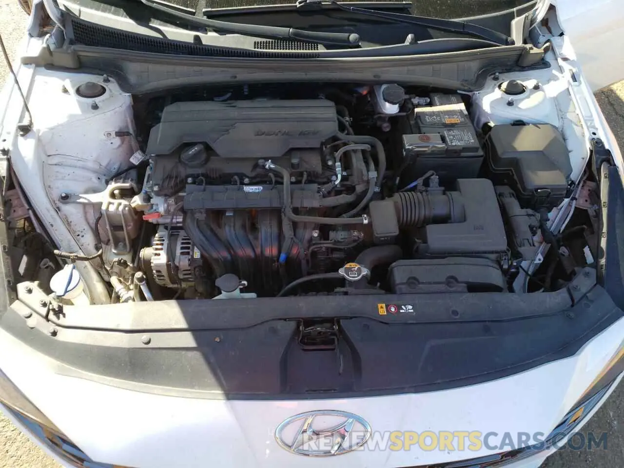 11 Photograph of a damaged car 5NPLP4AG5MH032334 HYUNDAI ELANTRA 2021