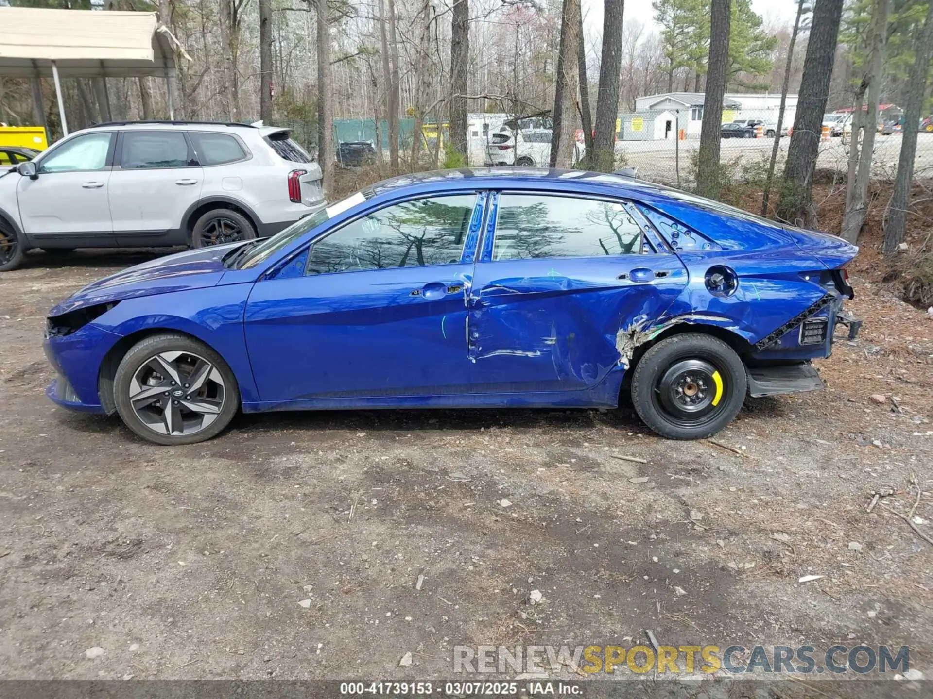 15 Photograph of a damaged car 5NPLP4AG6MH025053 HYUNDAI ELANTRA 2021