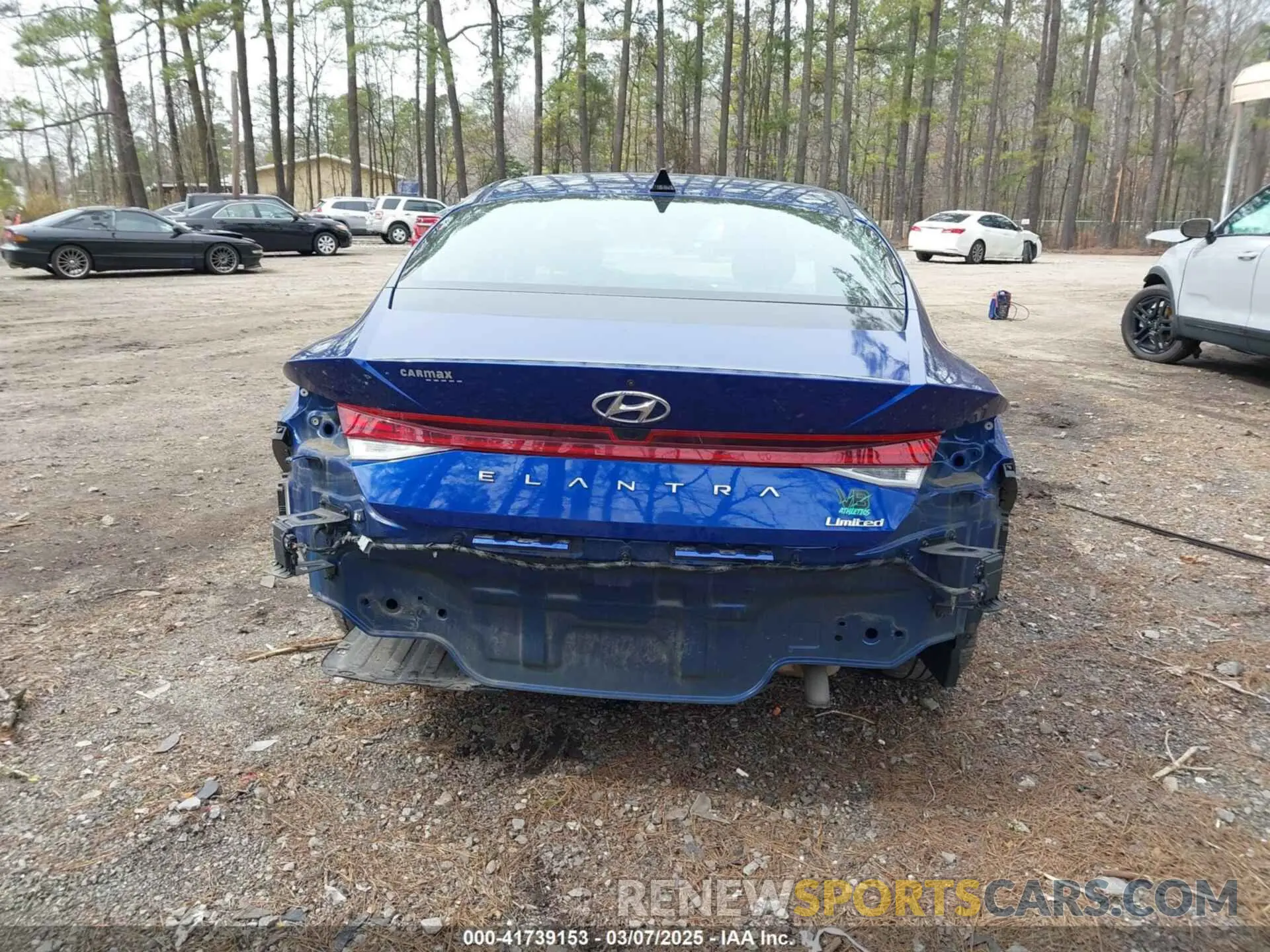 17 Photograph of a damaged car 5NPLP4AG6MH025053 HYUNDAI ELANTRA 2021