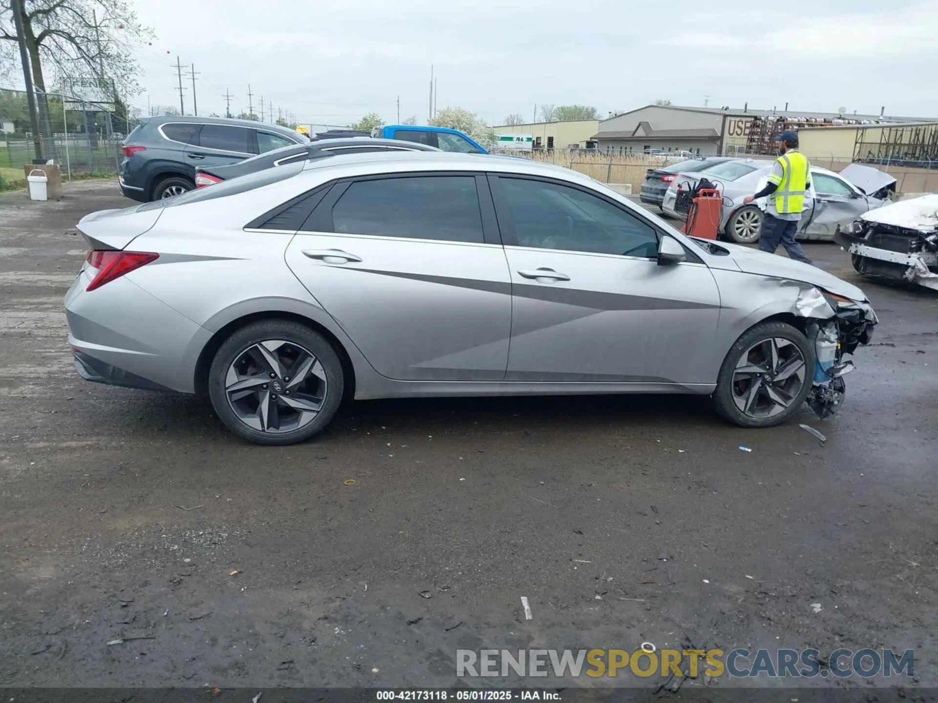 13 Photograph of a damaged car 5NPLP4AG6MH035422 HYUNDAI ELANTRA 2021