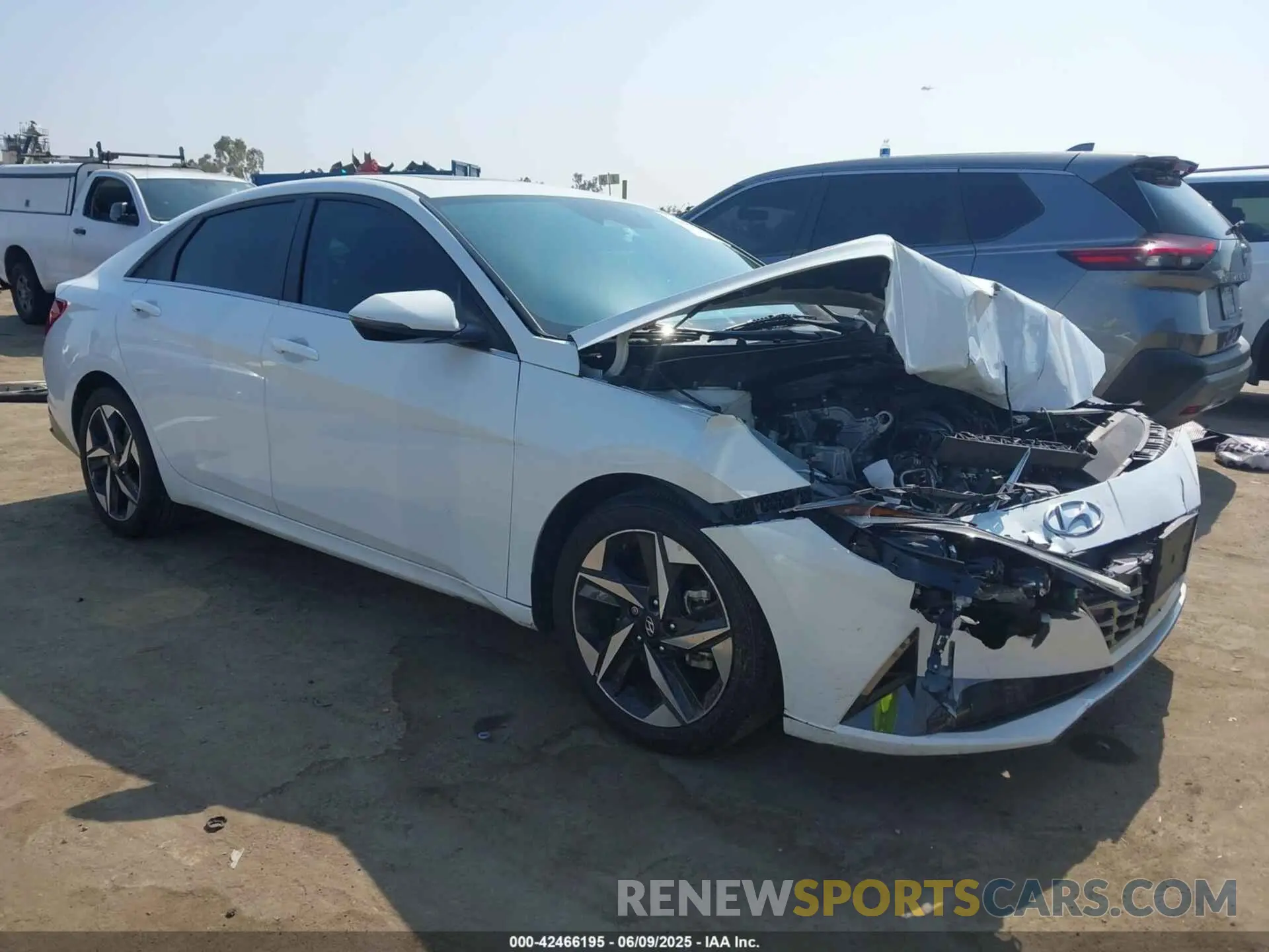 1 Photograph of a damaged car 5NPLP4AG9MH012913 HYUNDAI ELANTRA 2021