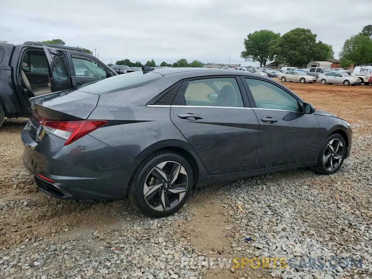3 Photograph of a damaged car 5NPLP4AG9MH020025 HYUNDAI ELANTRA 2021