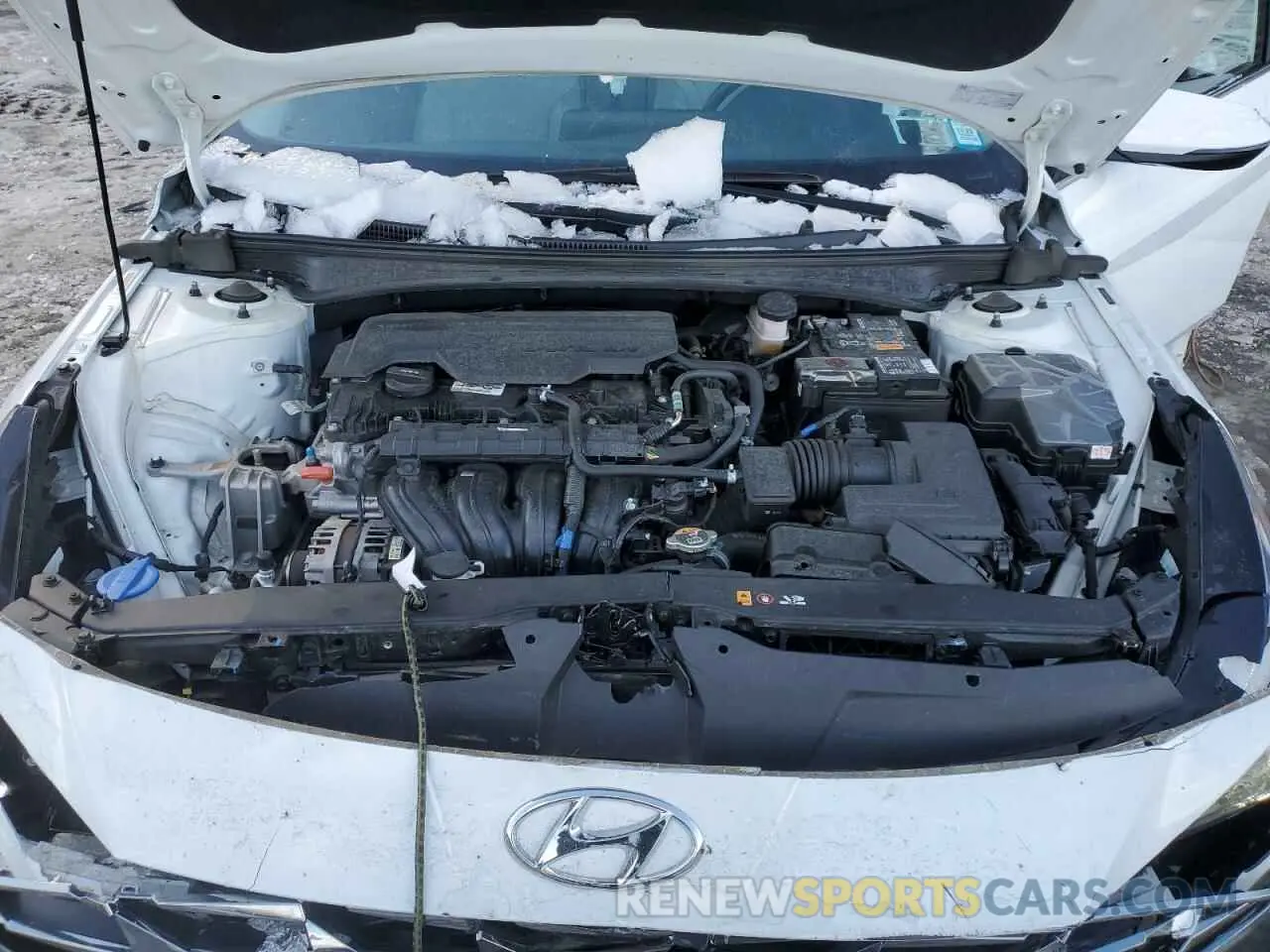 11 Photograph of a damaged car 5NPLP4AG9MH031719 HYUNDAI ELANTRA 2021