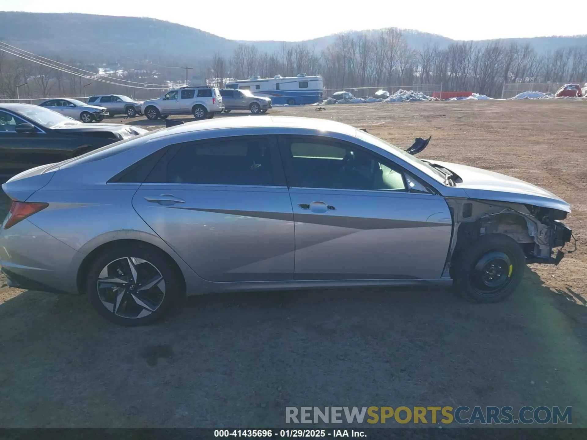 14 Photograph of a damaged car 5NPLP4AGXMH029977 HYUNDAI ELANTRA 2021