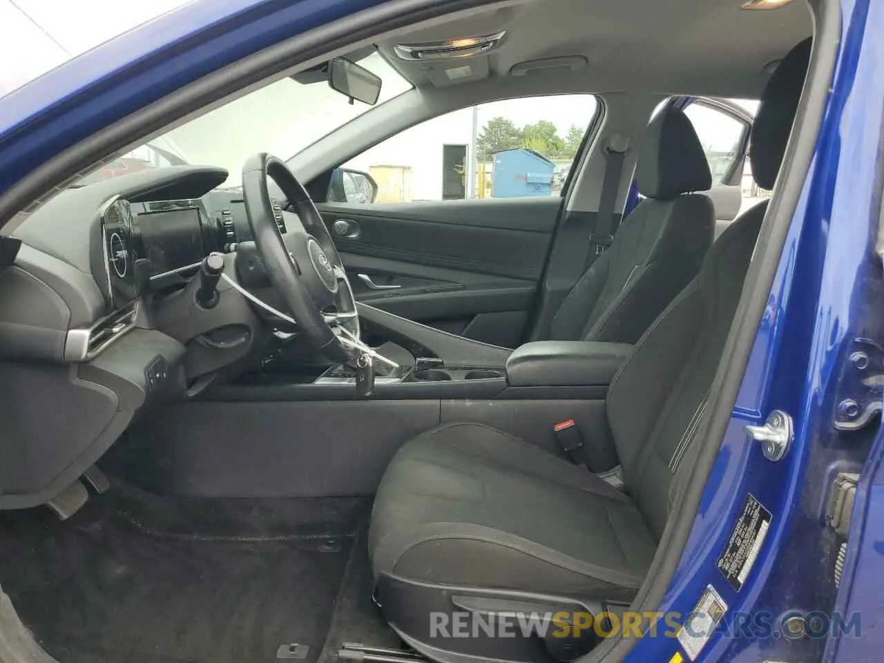 7 Photograph of a damaged car 5NPLS4AG0MH006061 HYUNDAI ELANTRA 2021