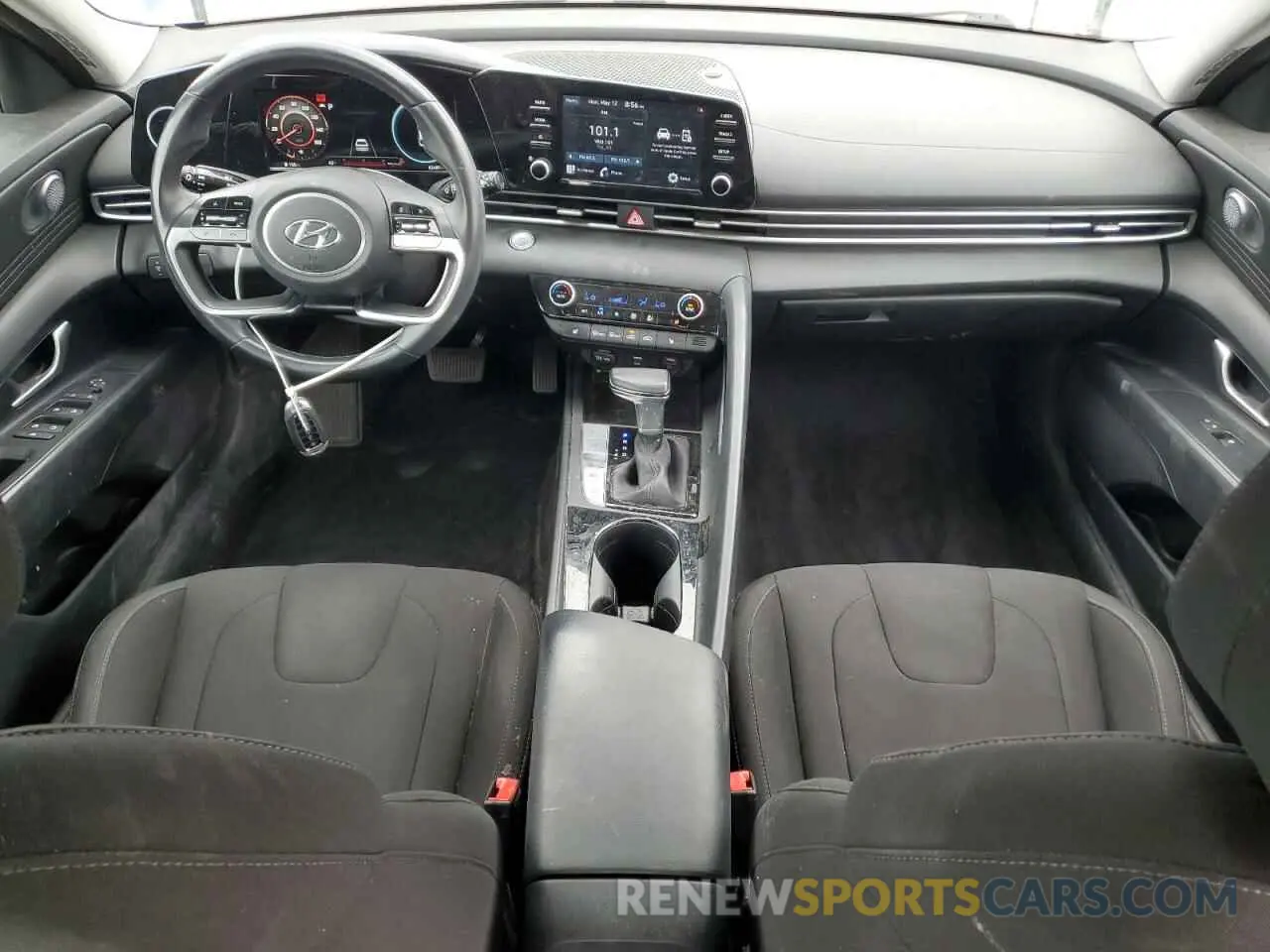 8 Photograph of a damaged car 5NPLS4AG0MH006061 HYUNDAI ELANTRA 2021