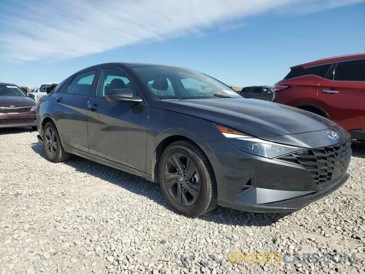 4 Photograph of a damaged car 5NPLS4AG1MH000818 HYUNDAI ELANTRA 2021