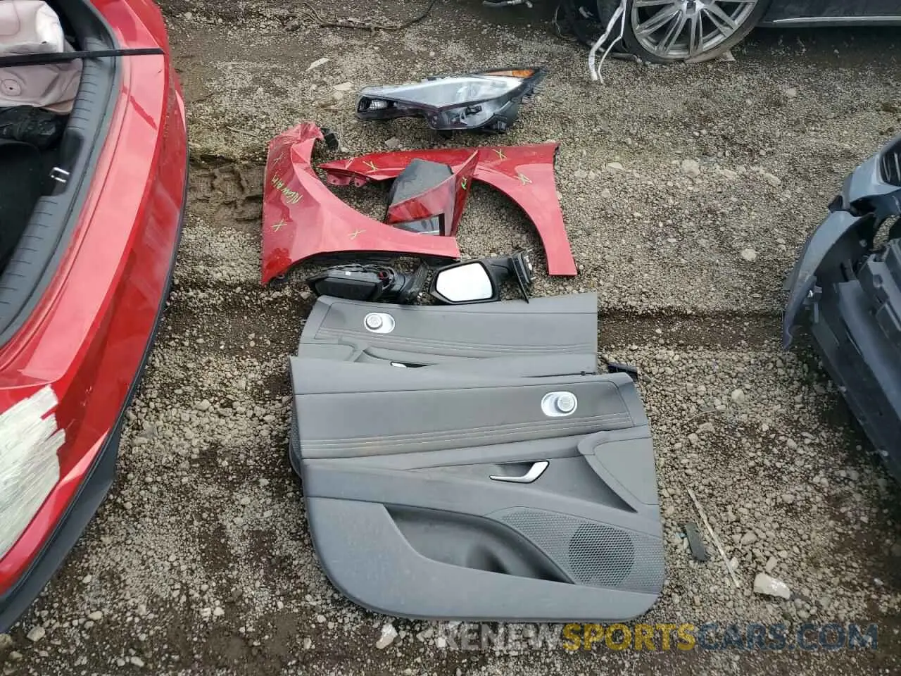12 Photograph of a damaged car 5NPLS4AG1MH016758 HYUNDAI ELANTRA 2021