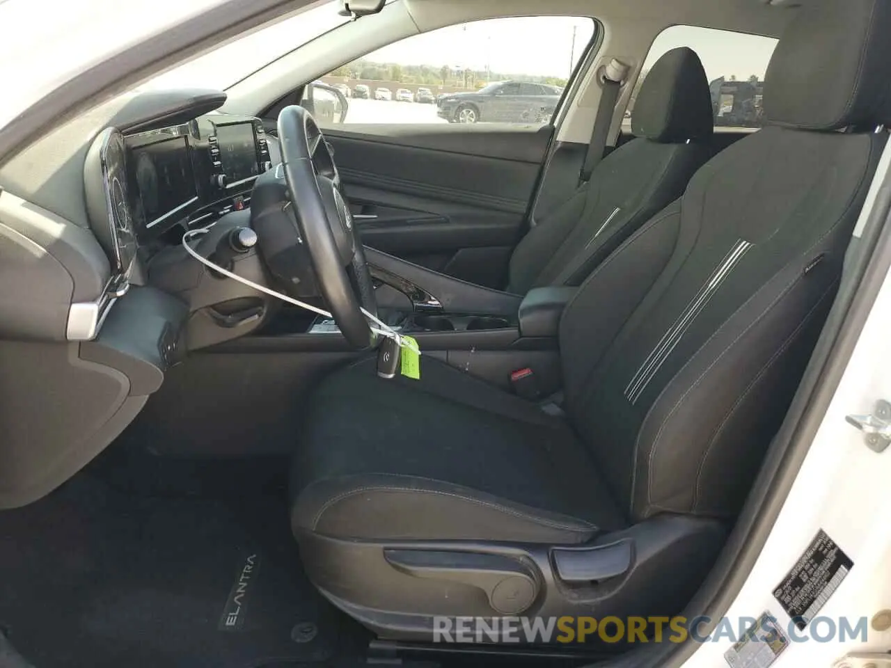 7 Photograph of a damaged car 5NPLS4AG1MH048903 HYUNDAI ELANTRA 2021