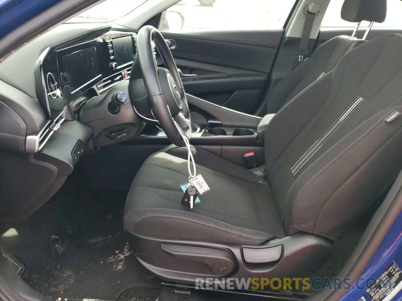 7 Photograph of a damaged car 5NPLS4AG2MH005963 HYUNDAI ELANTRA 2021