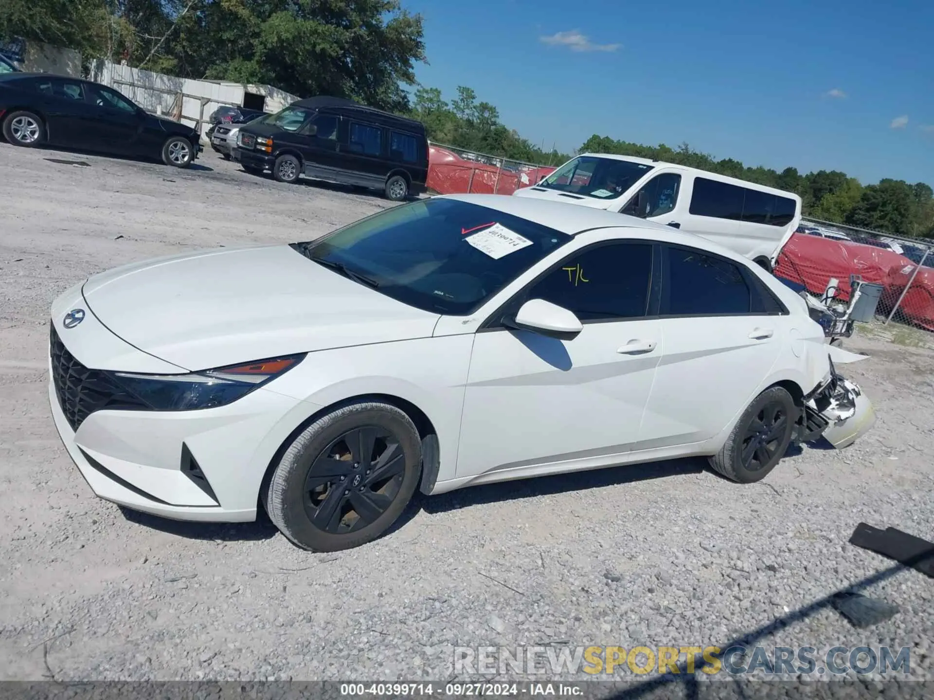 14 Photograph of a damaged car 5NPLS4AG2MH038347 HYUNDAI ELANTRA 2021