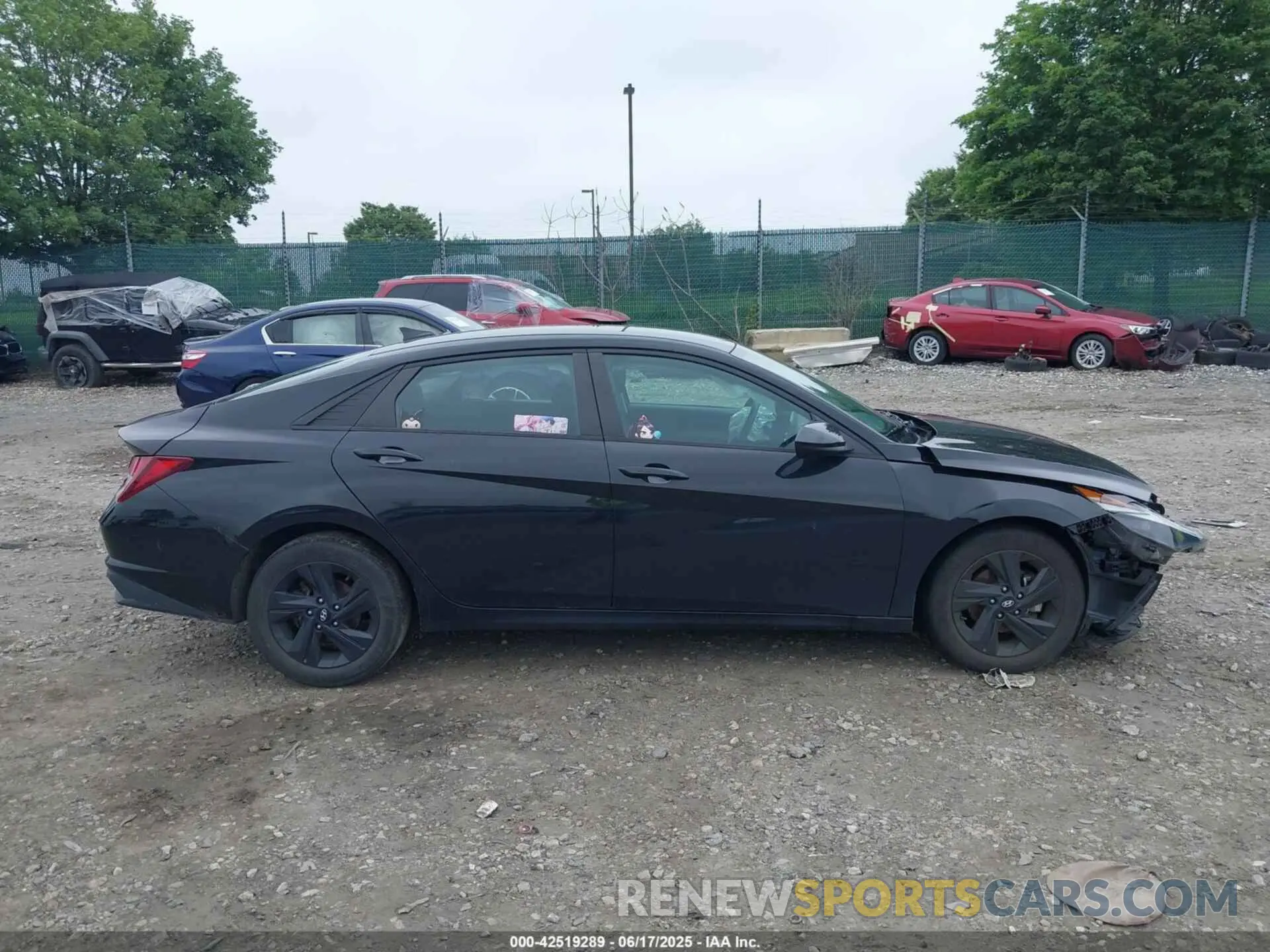 13 Photograph of a damaged car 5NPLS4AG3MH005017 HYUNDAI ELANTRA 2021