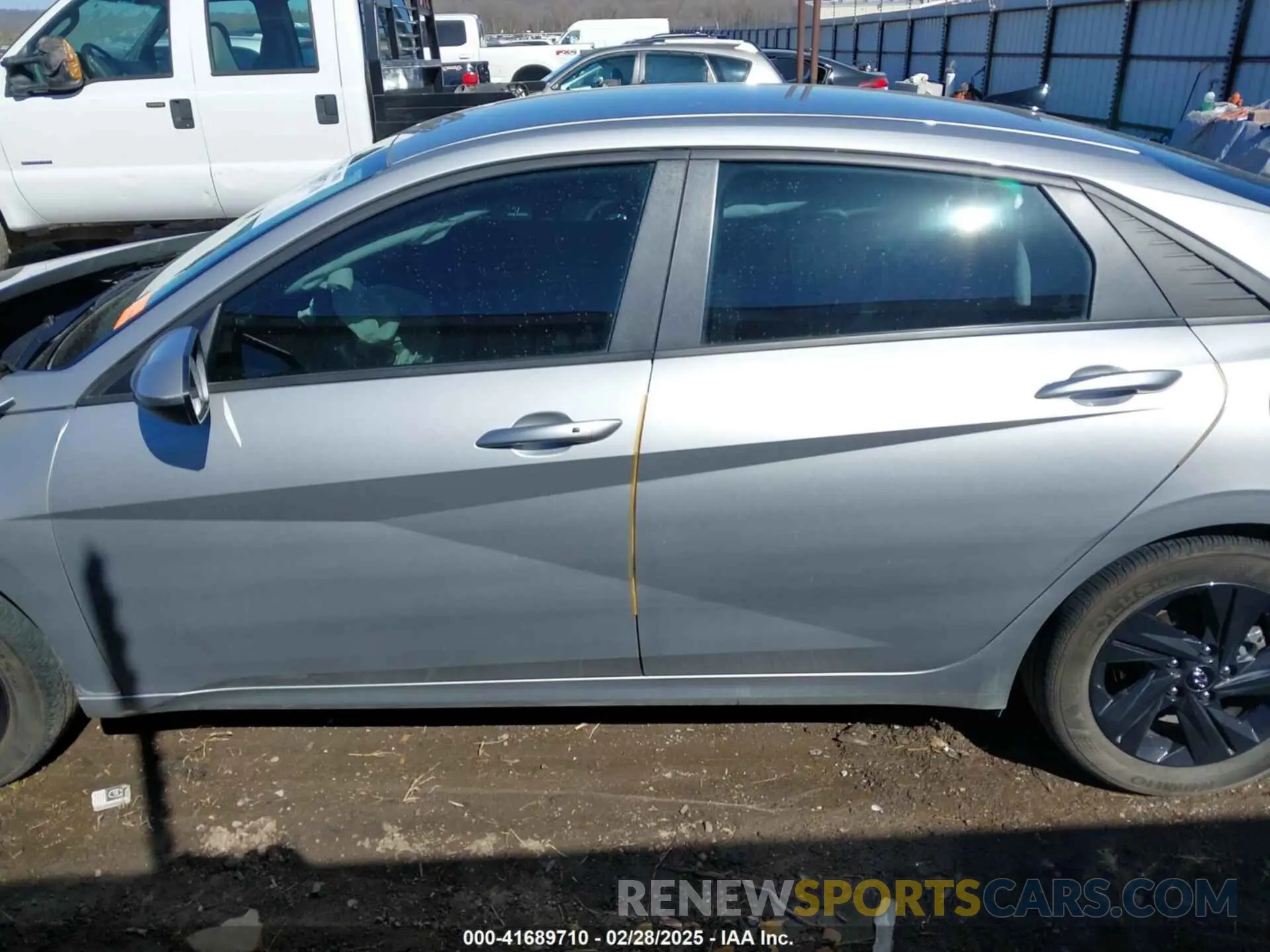 15 Photograph of a damaged car 5NPLS4AG3MH007513 HYUNDAI ELANTRA 2021