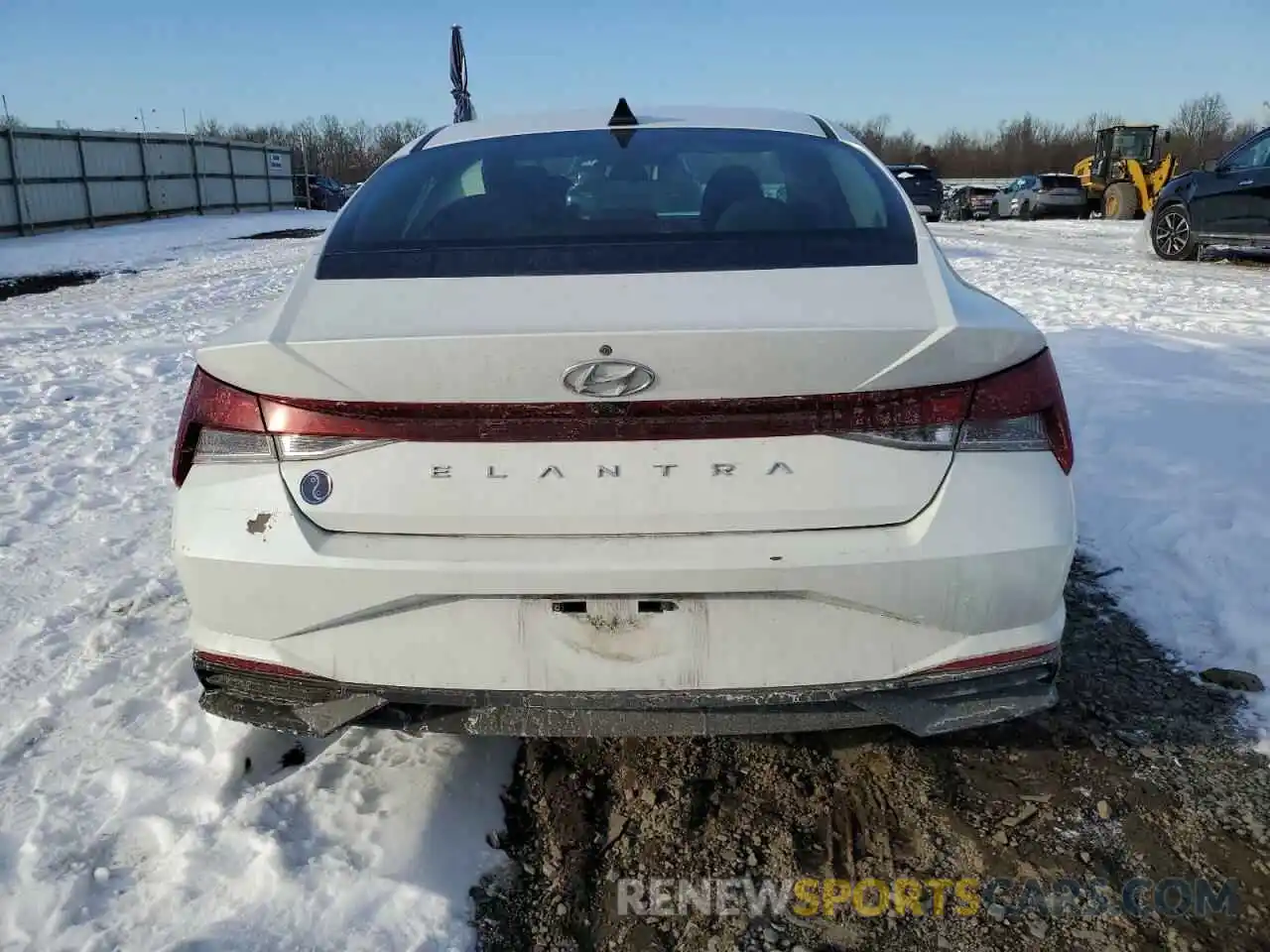 6 Photograph of a damaged car 5NPLS4AG3MH033223 HYUNDAI ELANTRA 2021