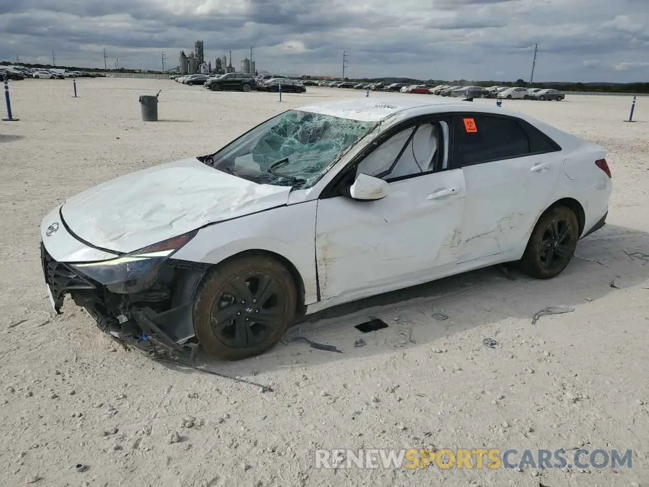 1 Photograph of a damaged car 5NPLS4AG3MH048403 HYUNDAI ELANTRA 2021