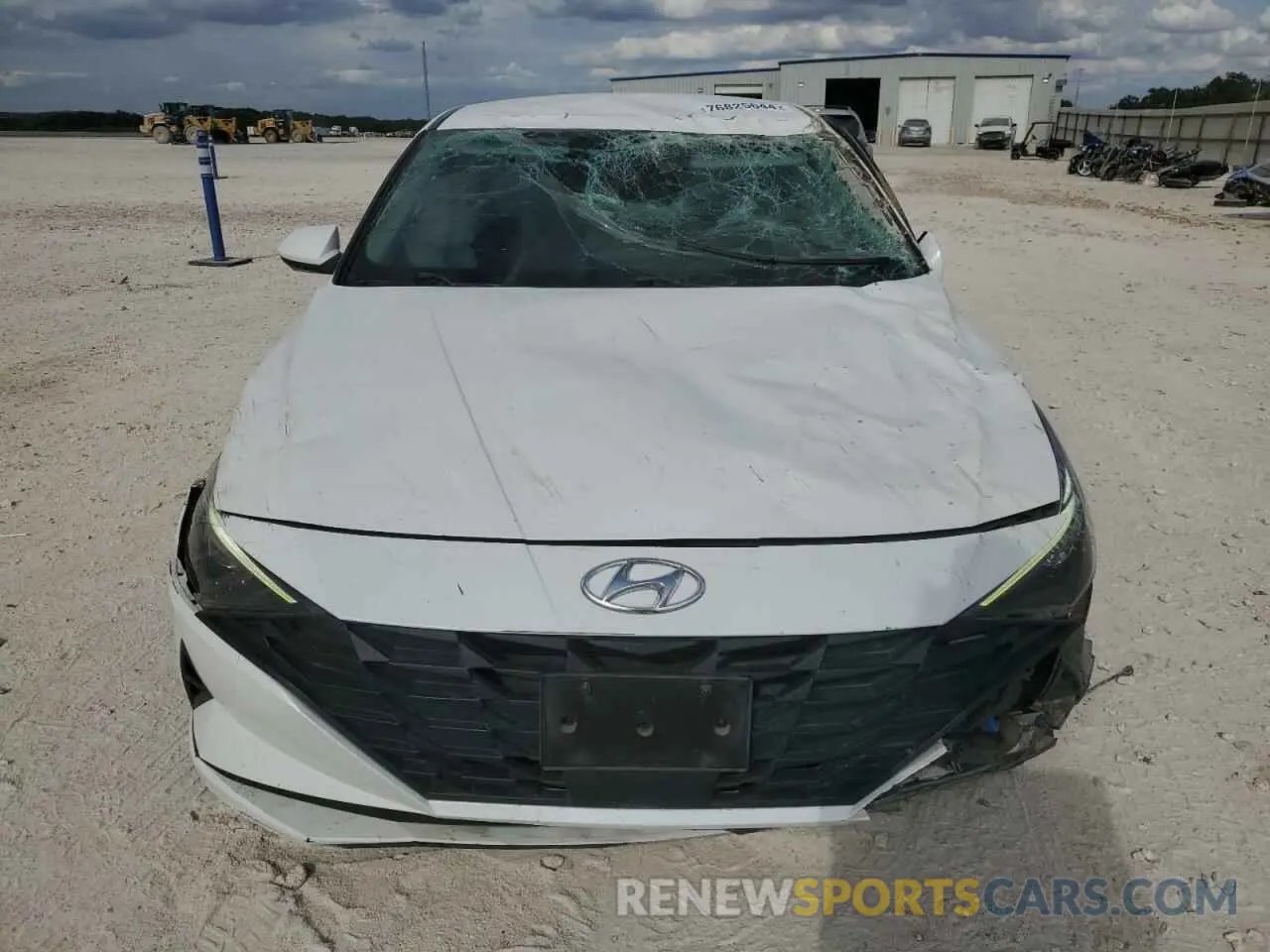 5 Photograph of a damaged car 5NPLS4AG3MH048403 HYUNDAI ELANTRA 2021