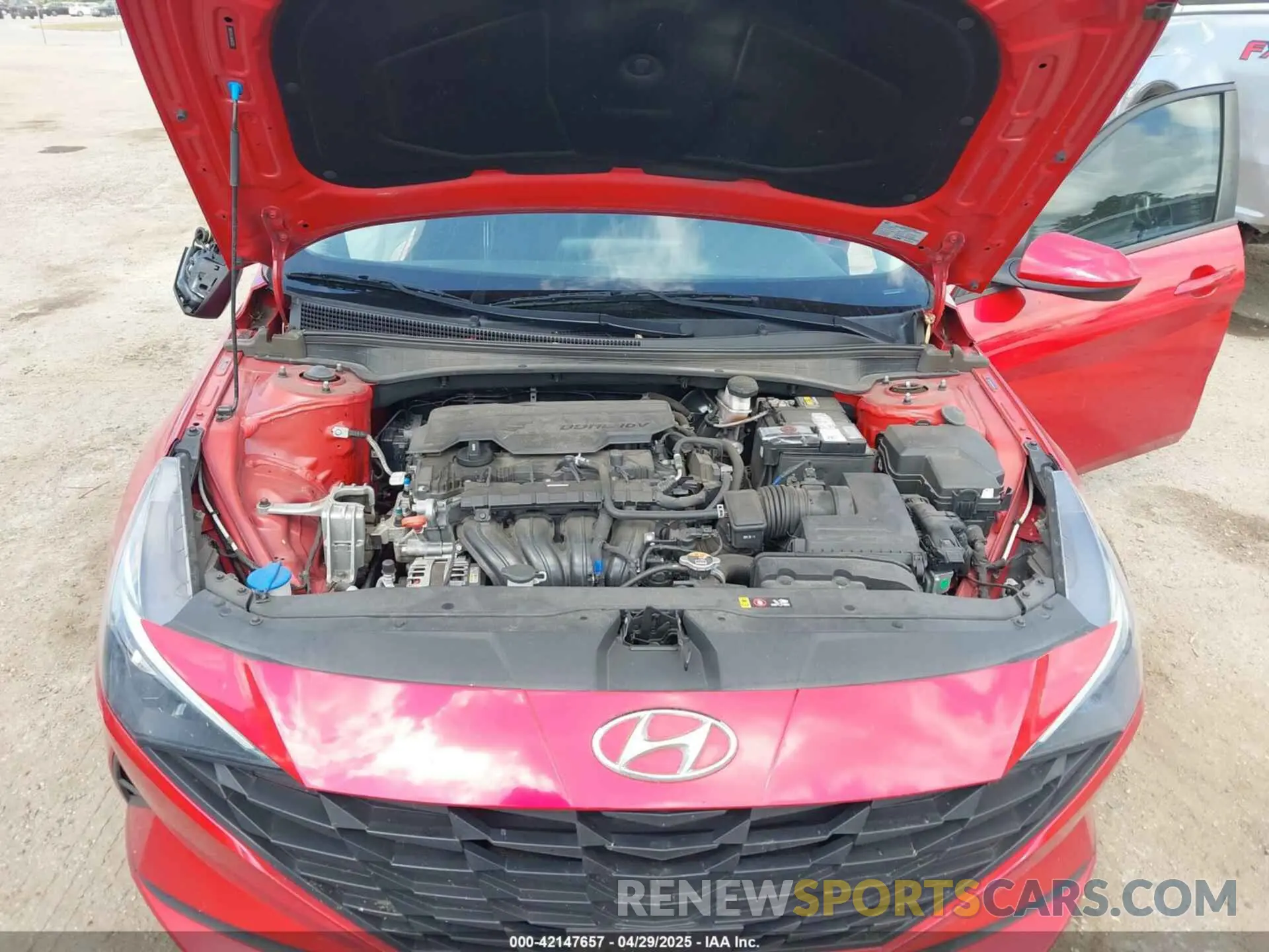 10 Photograph of a damaged car 5NPLS4AG3MH052015 HYUNDAI ELANTRA 2021