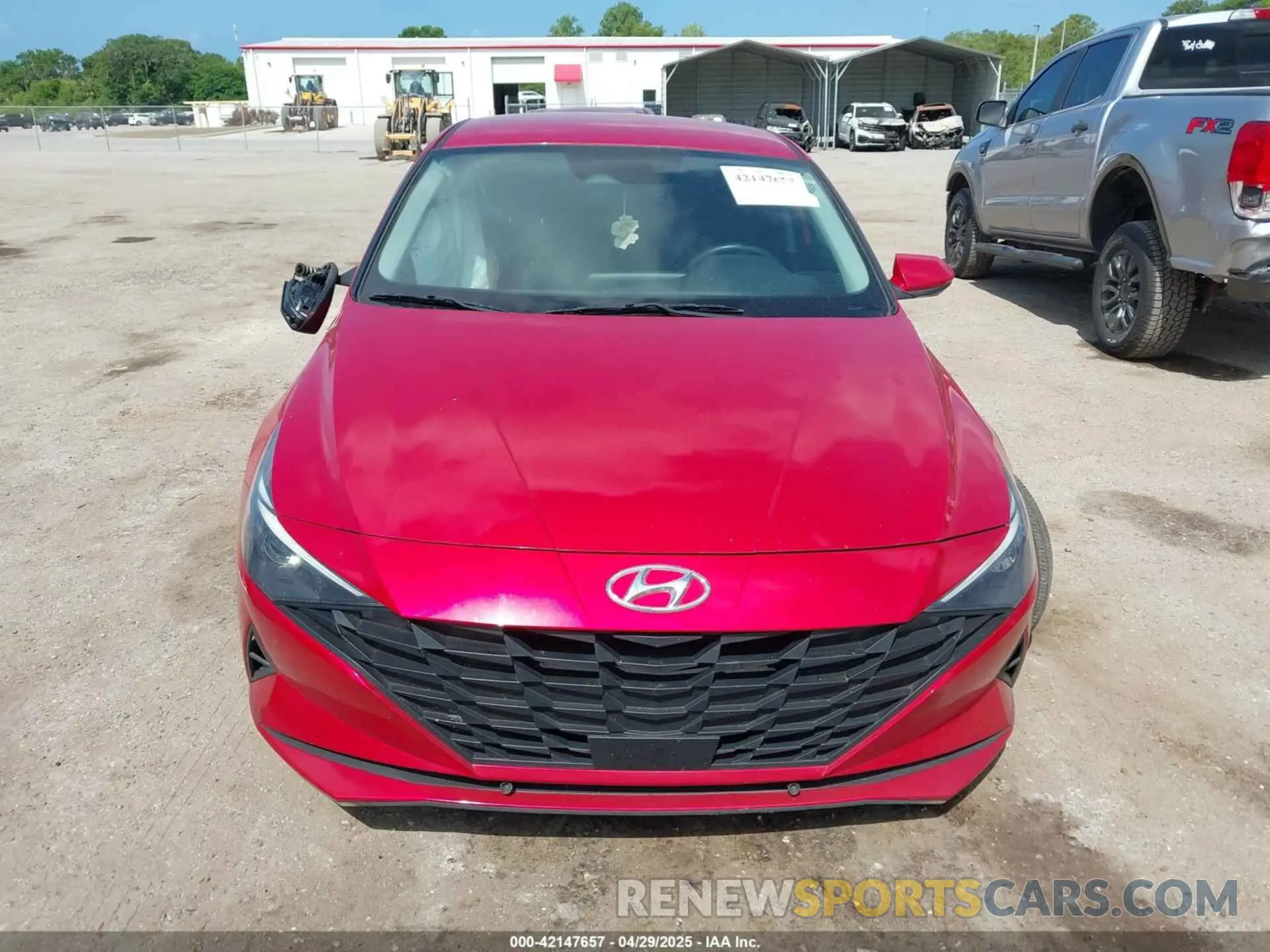 12 Photograph of a damaged car 5NPLS4AG3MH052015 HYUNDAI ELANTRA 2021