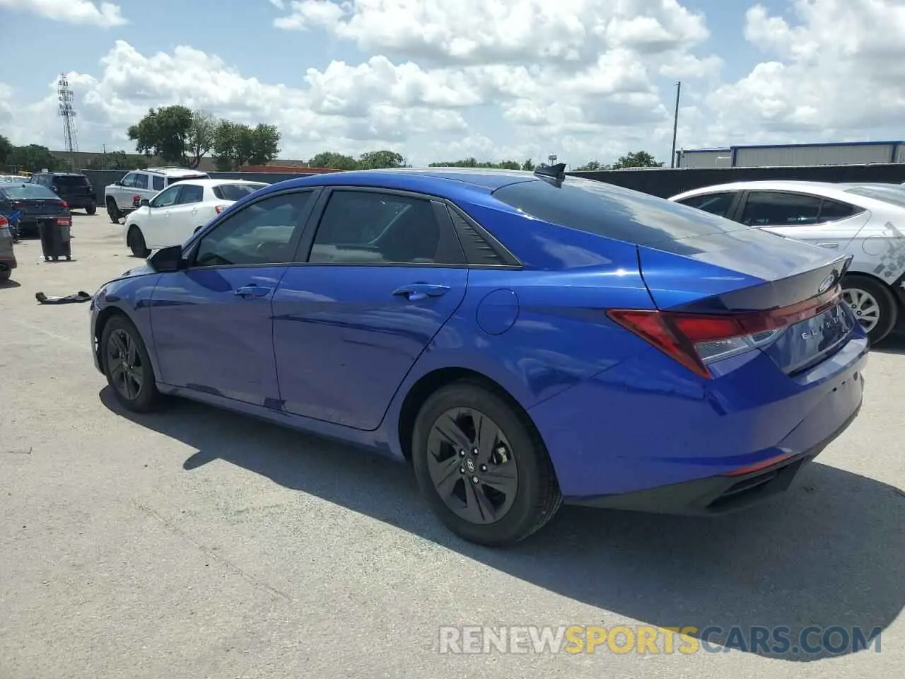 2 Photograph of a damaged car 5NPLS4AG5MH017363 HYUNDAI ELANTRA 2021
