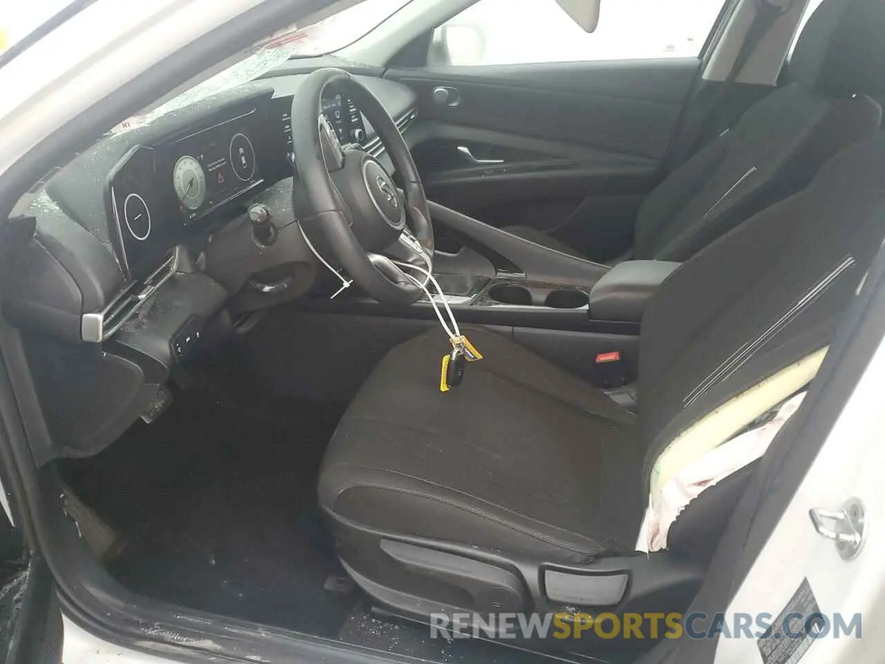 7 Photograph of a damaged car 5NPLS4AG5MH027343 HYUNDAI ELANTRA 2021