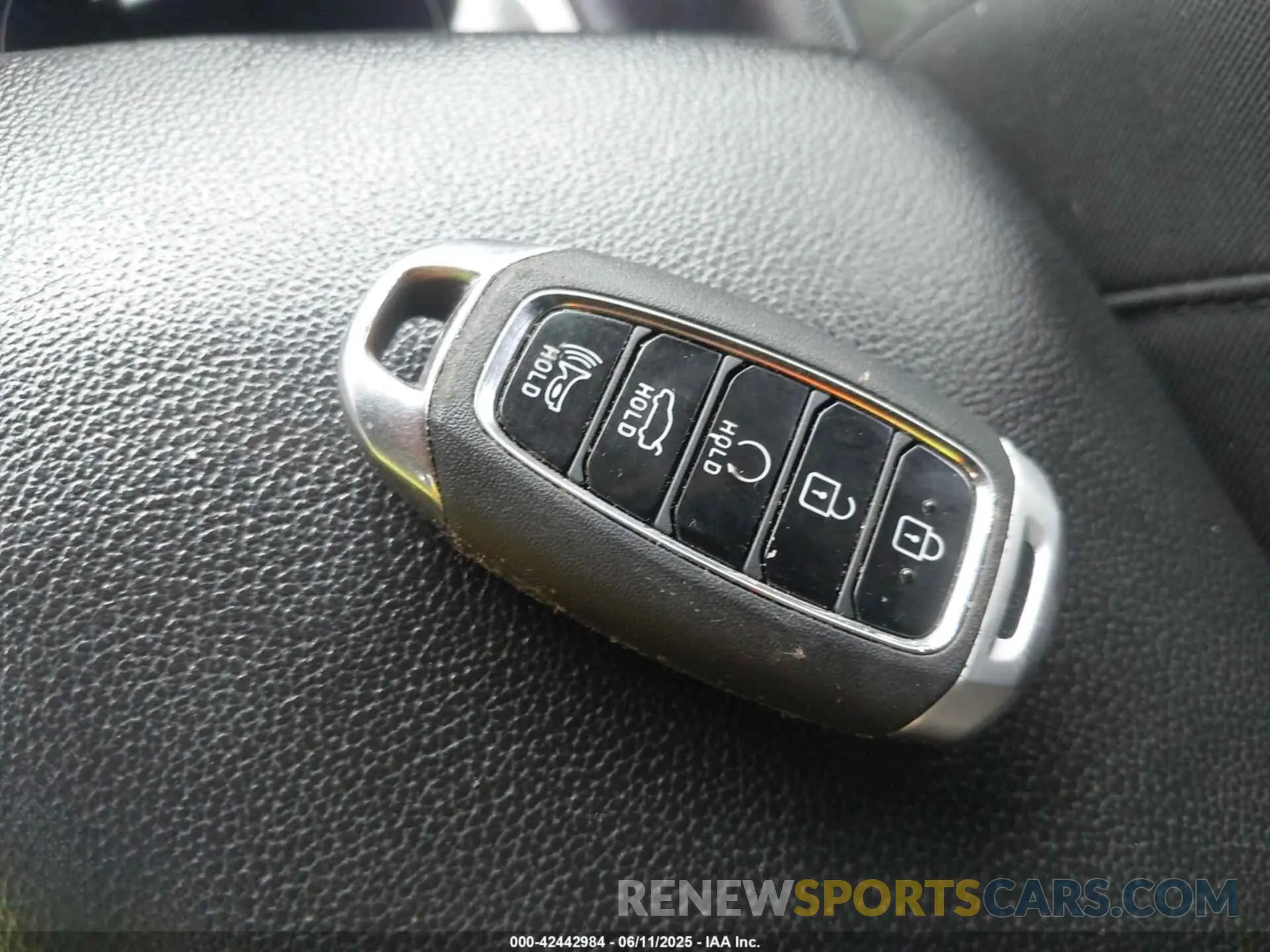 11 Photograph of a damaged car 5NPLS4AG5MH040514 HYUNDAI ELANTRA 2021