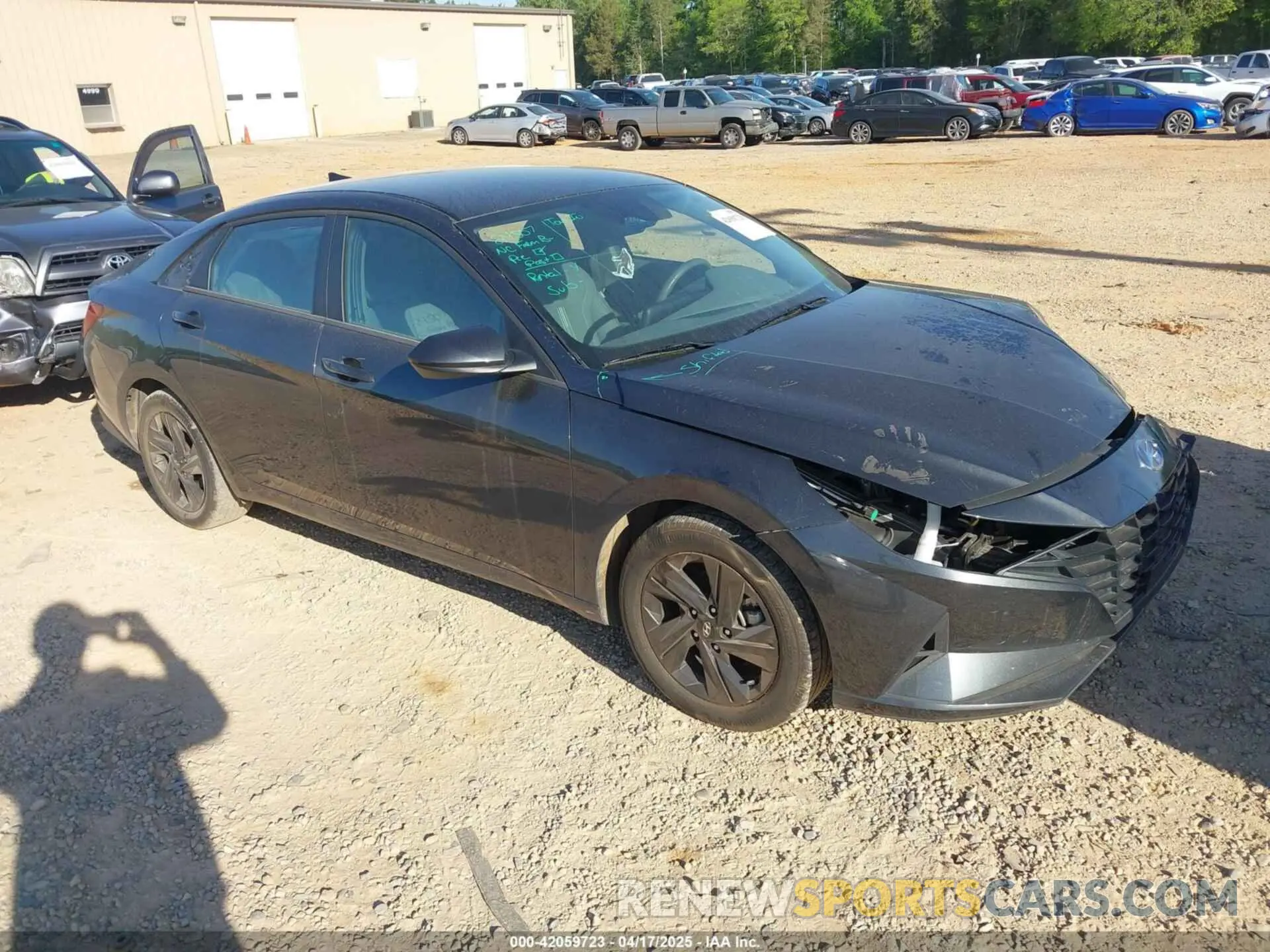 1 Photograph of a damaged car 5NPLS4AG6MH034172 HYUNDAI ELANTRA 2021