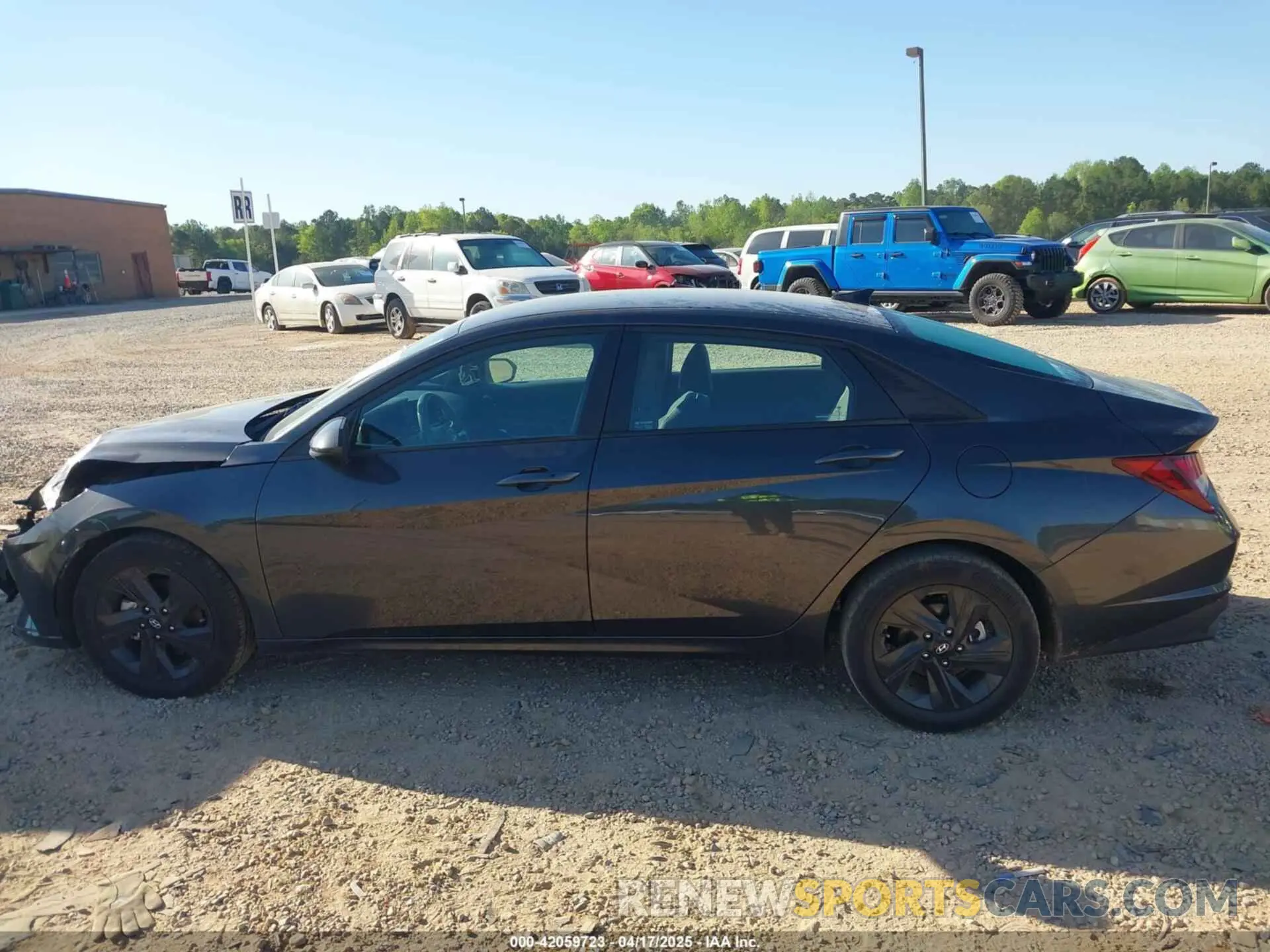 15 Photograph of a damaged car 5NPLS4AG6MH034172 HYUNDAI ELANTRA 2021