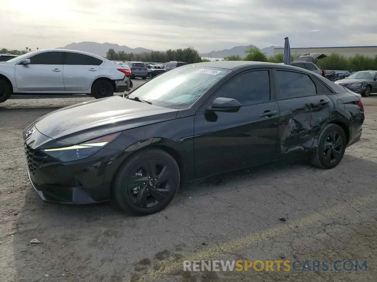 1 Photograph of a damaged car 5NPLS4AG7MH017638 HYUNDAI ELANTRA 2021