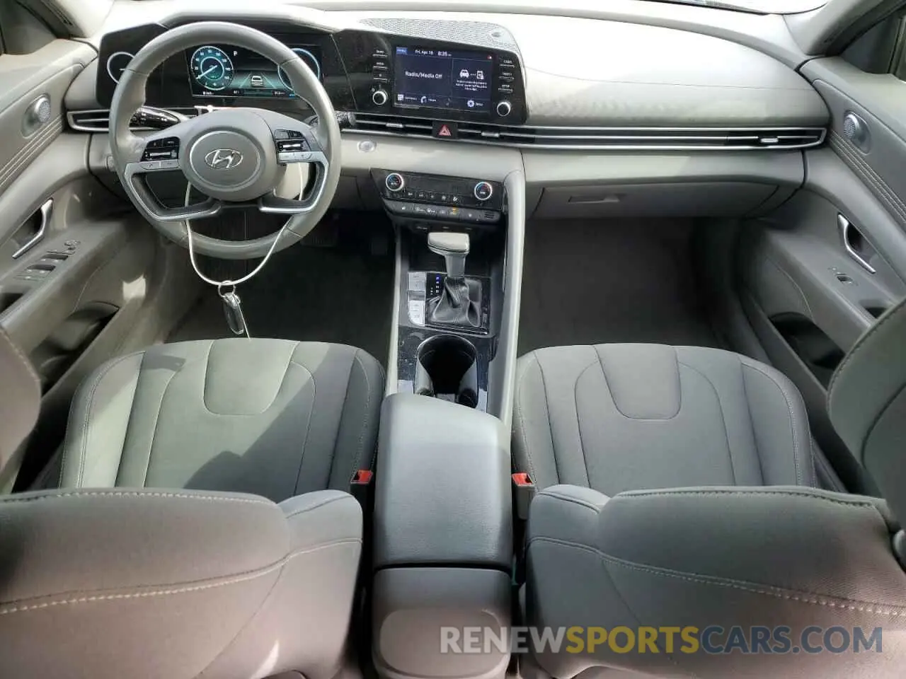 8 Photograph of a damaged car 5NPLS4AG7MH017638 HYUNDAI ELANTRA 2021