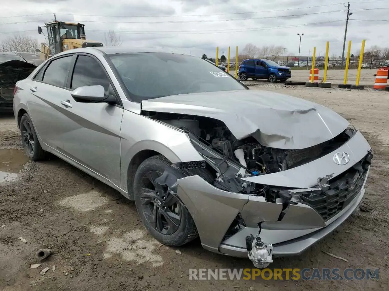 4 Photograph of a damaged car 5NPLS4AG7MH039378 HYUNDAI ELANTRA 2021