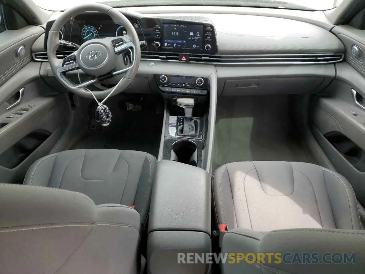 8 Photograph of a damaged car 5NPLS4AG7MH039378 HYUNDAI ELANTRA 2021