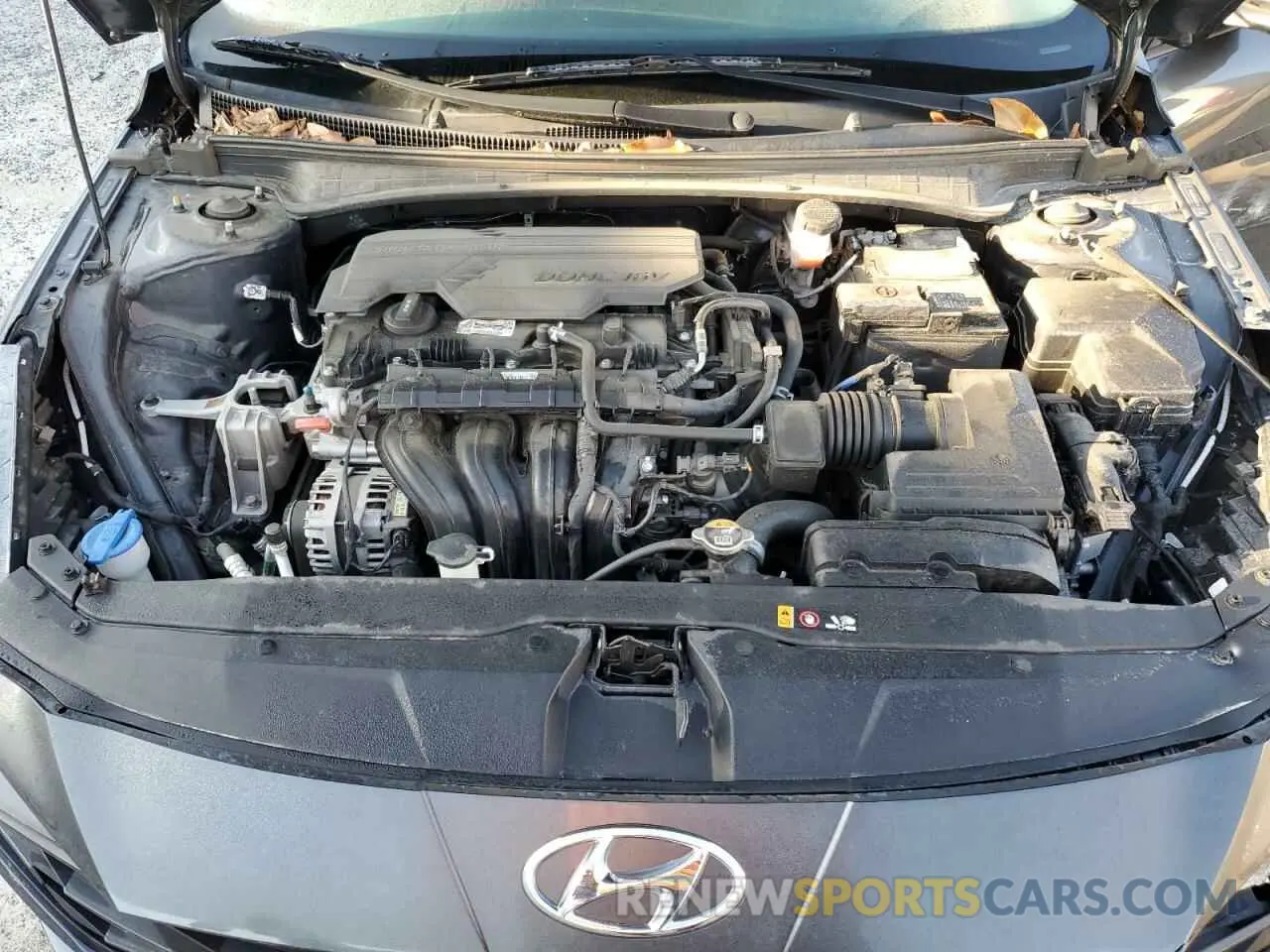 12 Photograph of a damaged car 5NPLS4AG8MH002369 HYUNDAI ELANTRA 2021