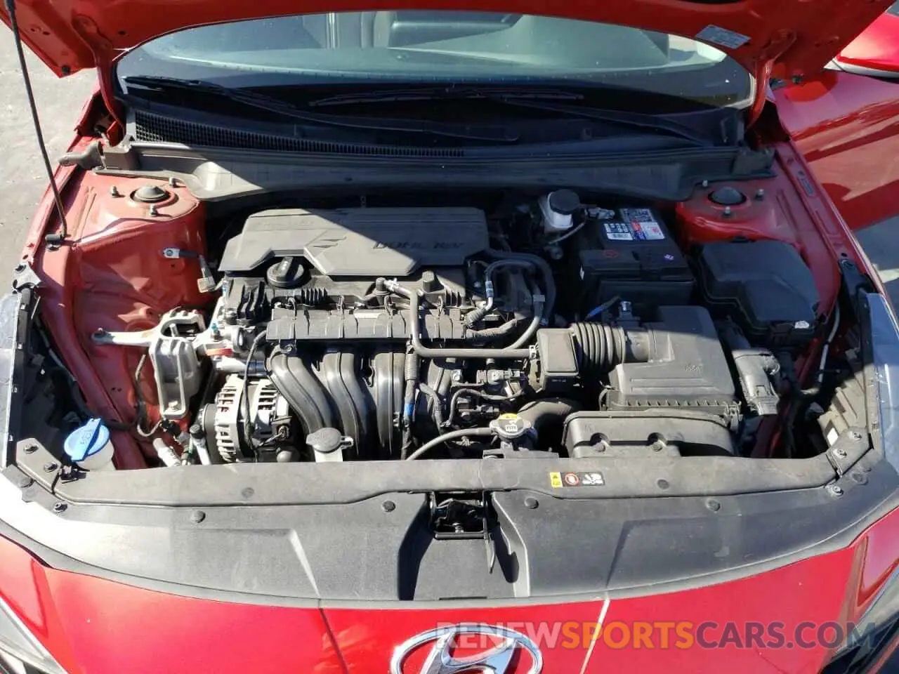 11 Photograph of a damaged car 5NPLS4AG9MH024560 HYUNDAI ELANTRA 2021