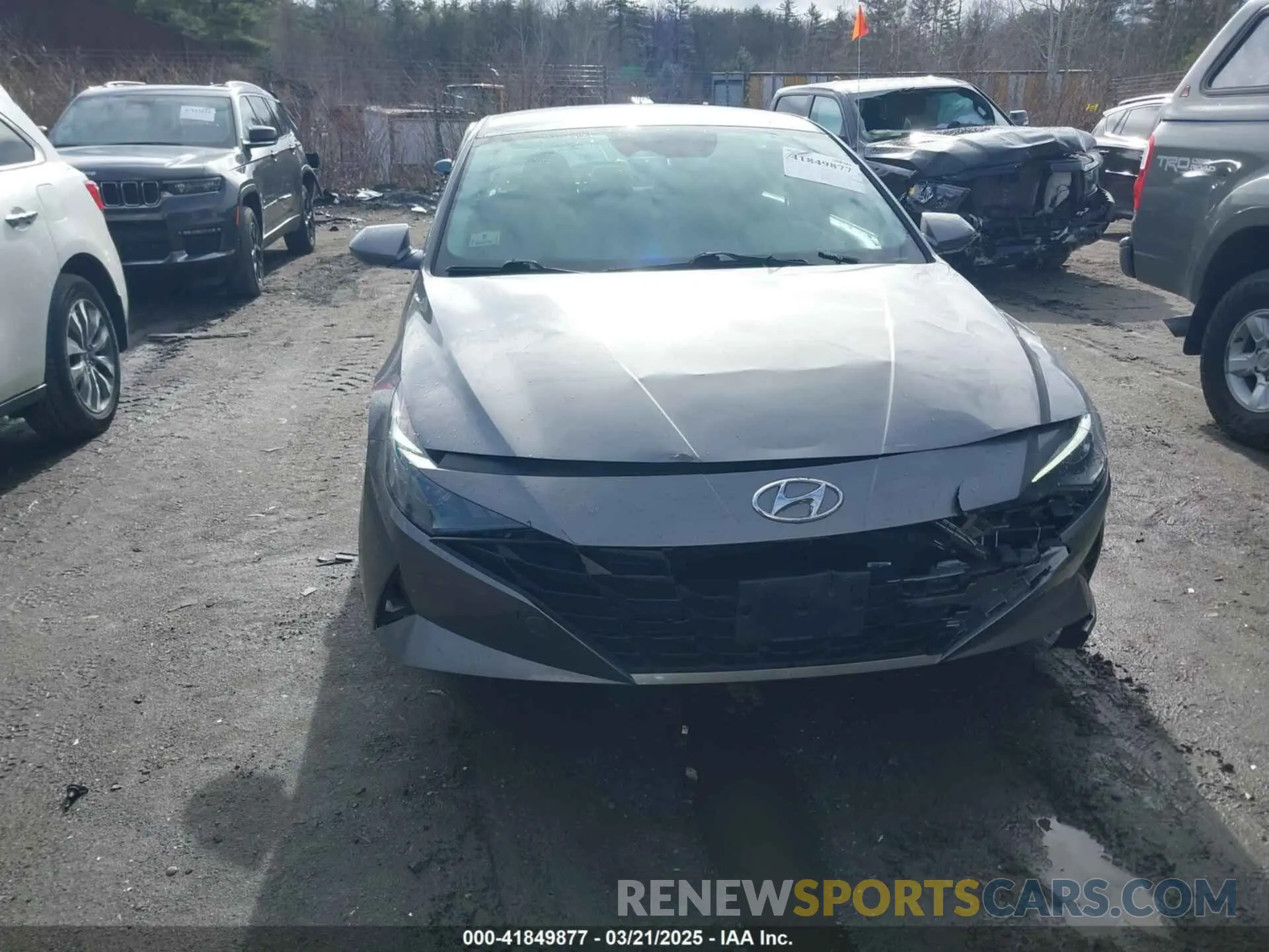 12 Photograph of a damaged car KMHLL4AG0MU105686 HYUNDAI ELANTRA 2021