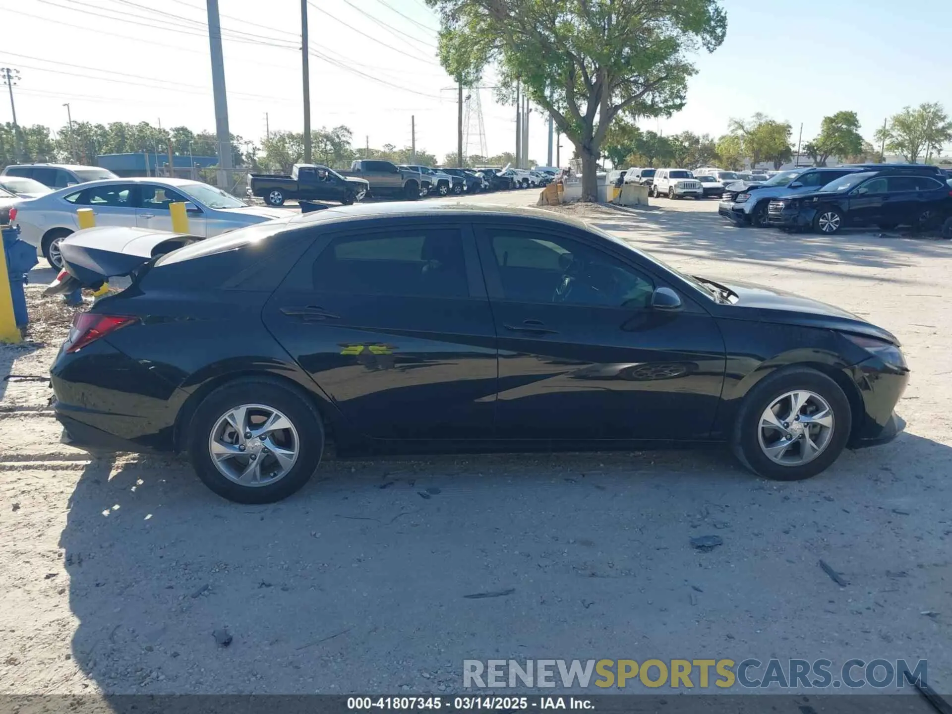 13 Photograph of a damaged car KMHLL4AG1MU123565 HYUNDAI ELANTRA 2021