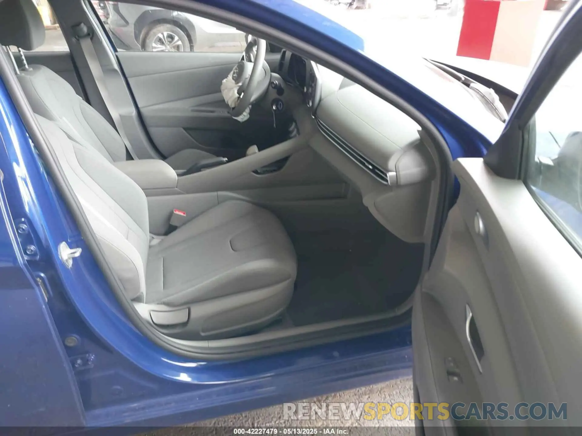 5 Photograph of a damaged car KMHLL4AG8MU195752 HYUNDAI ELANTRA 2021
