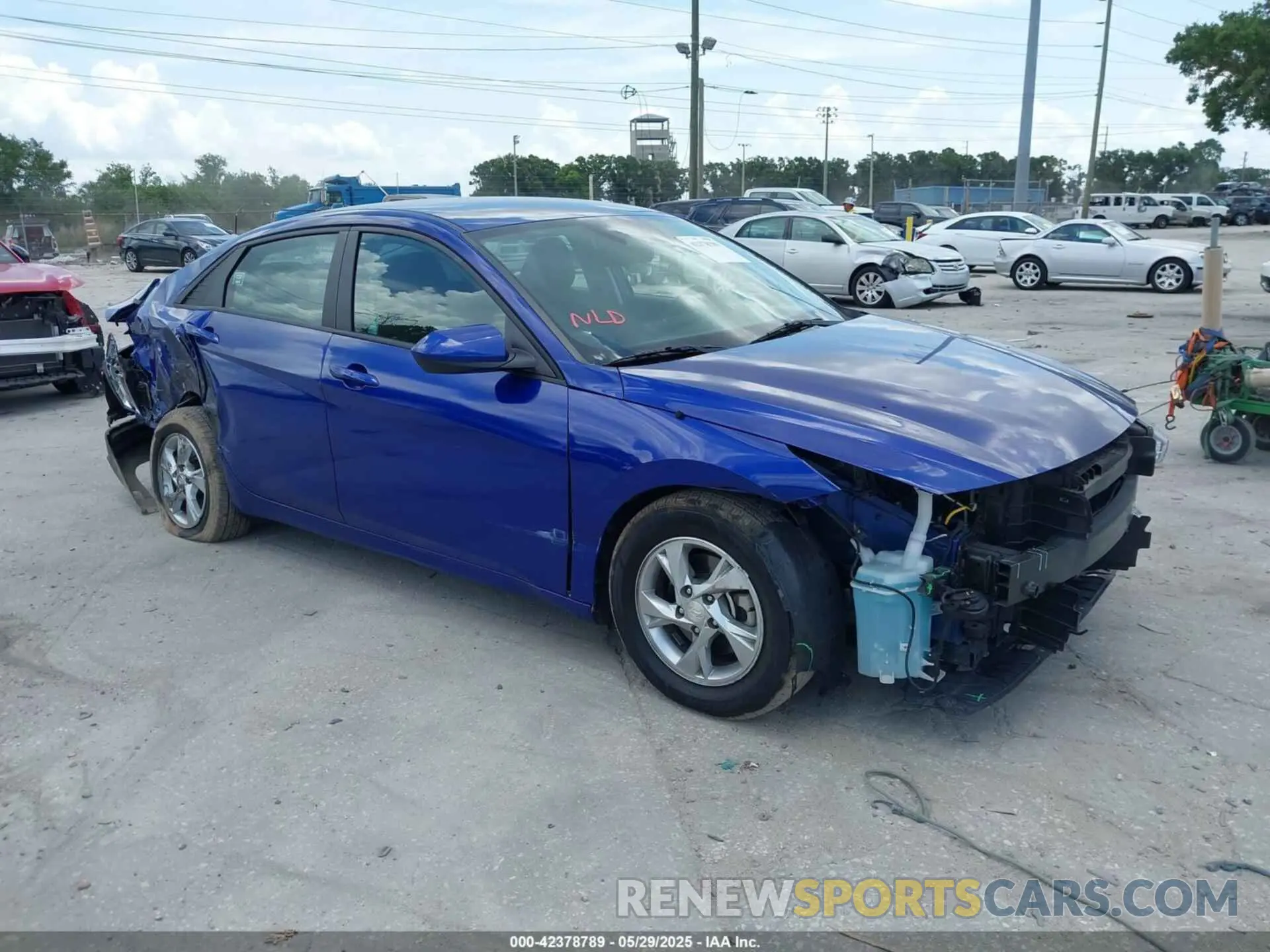 1 Photograph of a damaged car KMHLL4AGXMU178032 HYUNDAI ELANTRA 2021