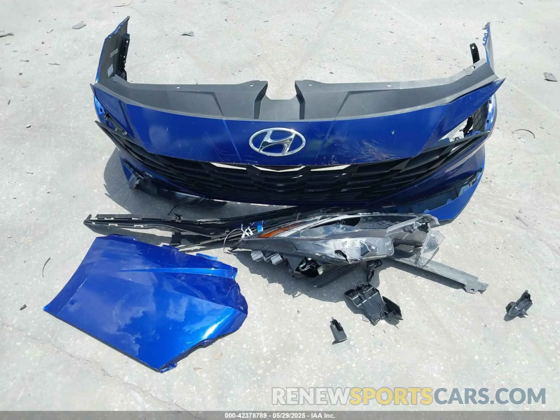 12 Photograph of a damaged car KMHLL4AGXMU178032 HYUNDAI ELANTRA 2021