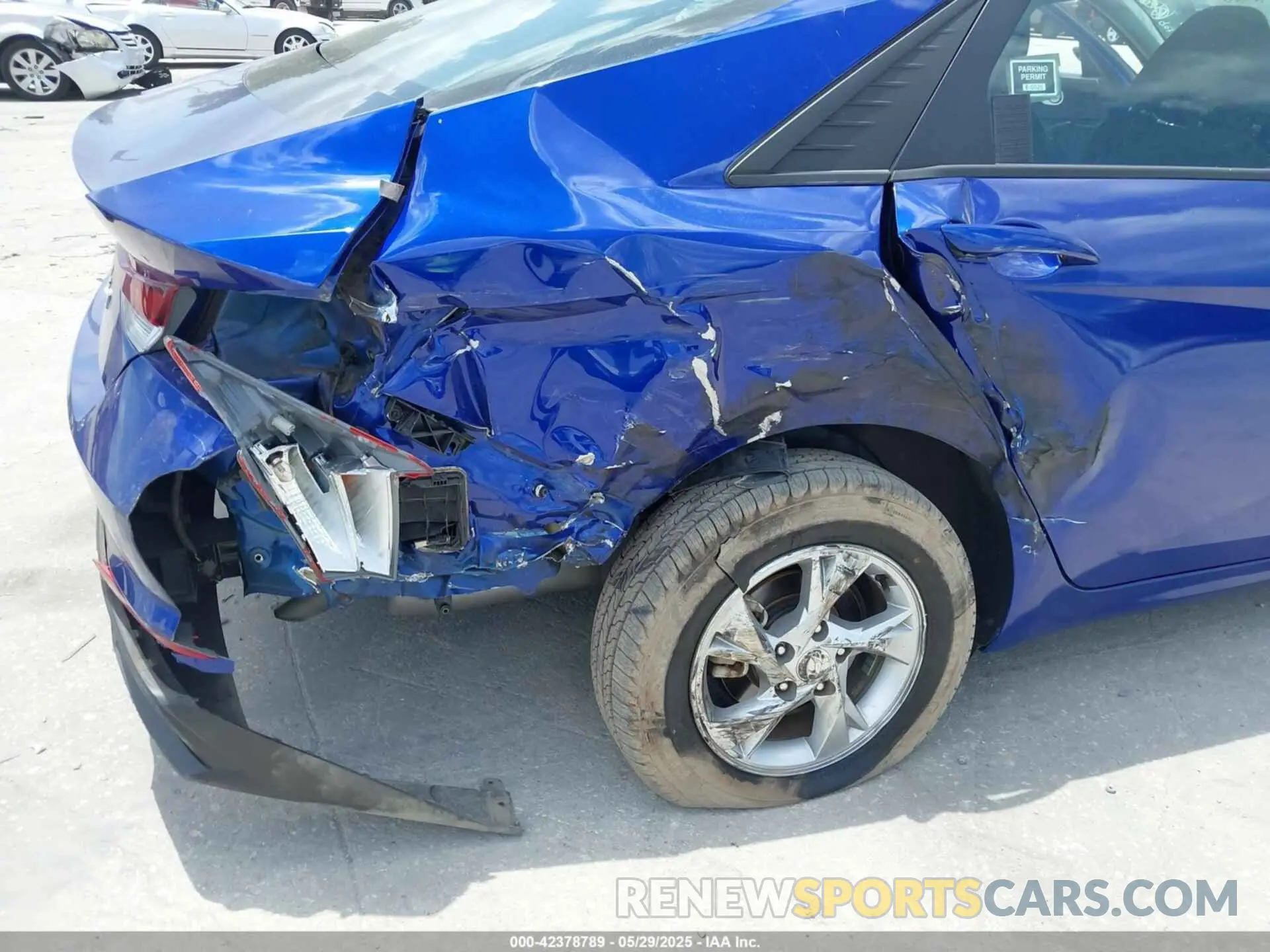 6 Photograph of a damaged car KMHLL4AGXMU178032 HYUNDAI ELANTRA 2021
