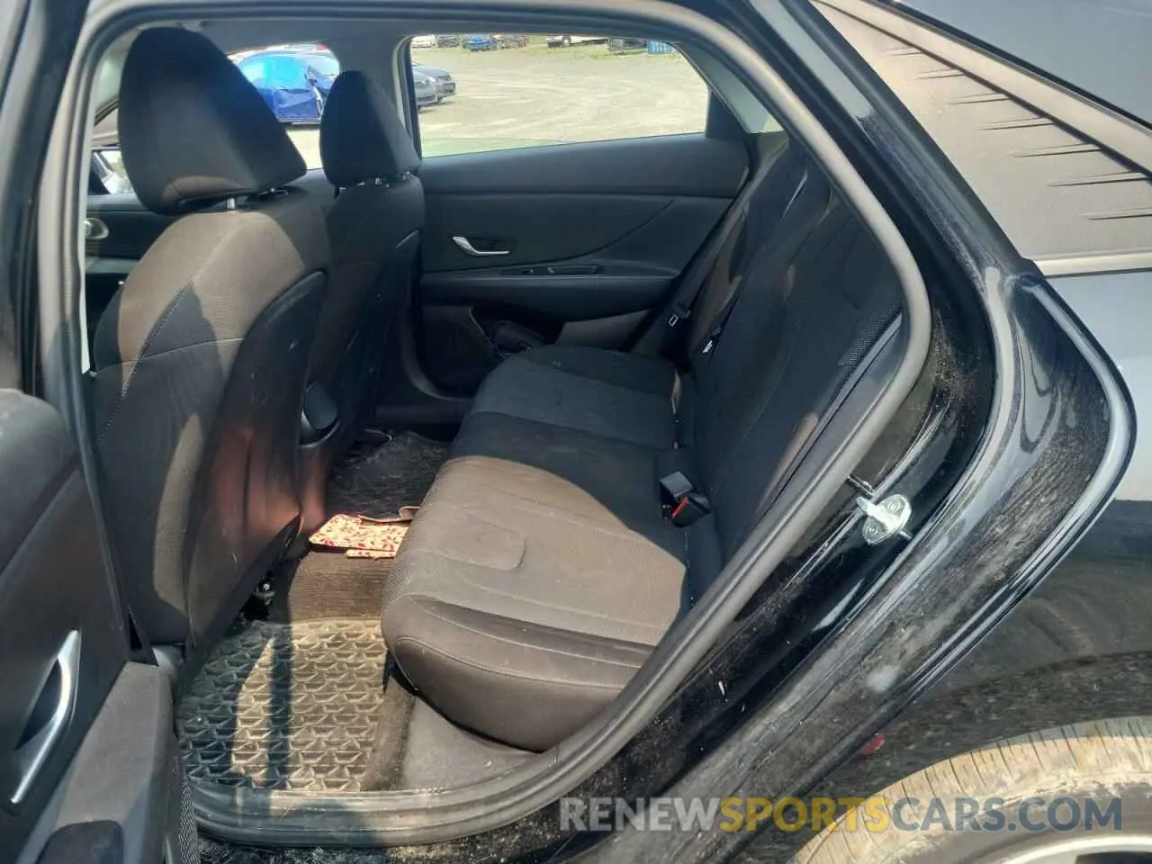 10 Photograph of a damaged car KMHLM4AG0MU067731 HYUNDAI ELANTRA 2021