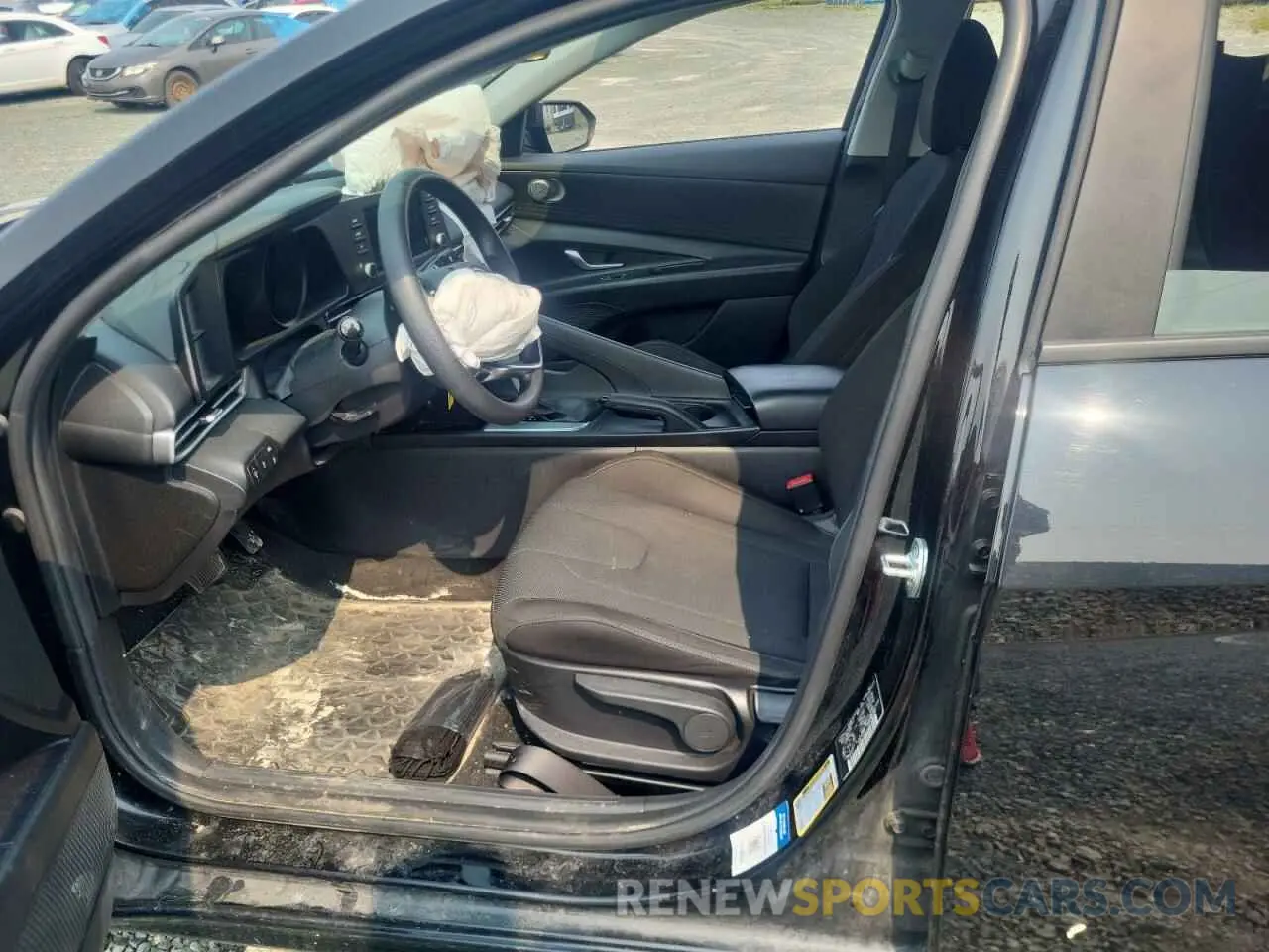 7 Photograph of a damaged car KMHLM4AG0MU067731 HYUNDAI ELANTRA 2021