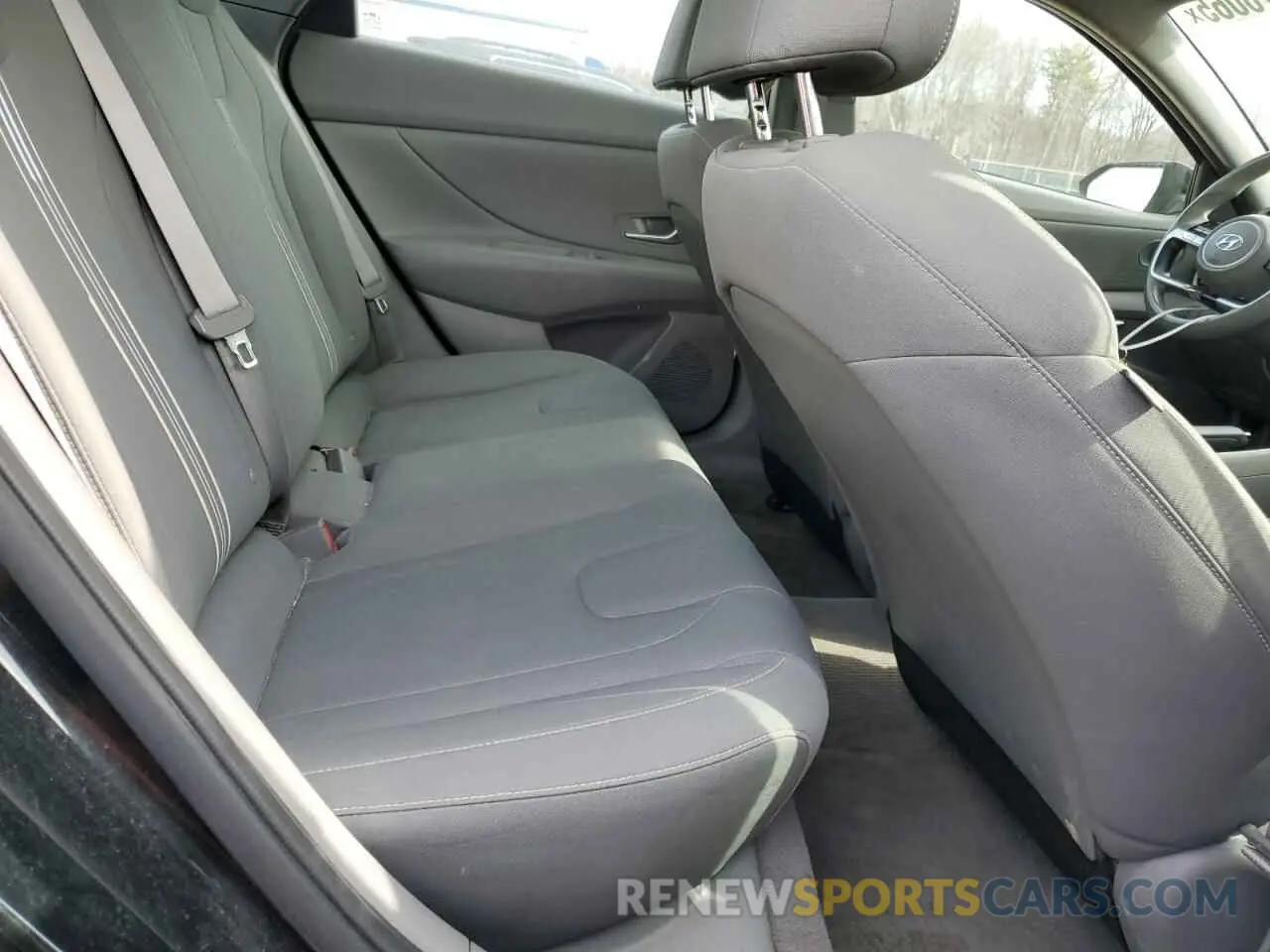 10 Photograph of a damaged car KMHLM4AG0MU095366 HYUNDAI ELANTRA 2021