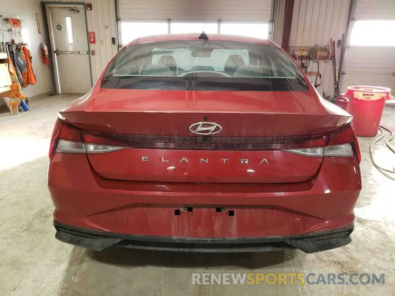6 Photograph of a damaged car KMHLM4AG0MU163214 HYUNDAI ELANTRA 2021