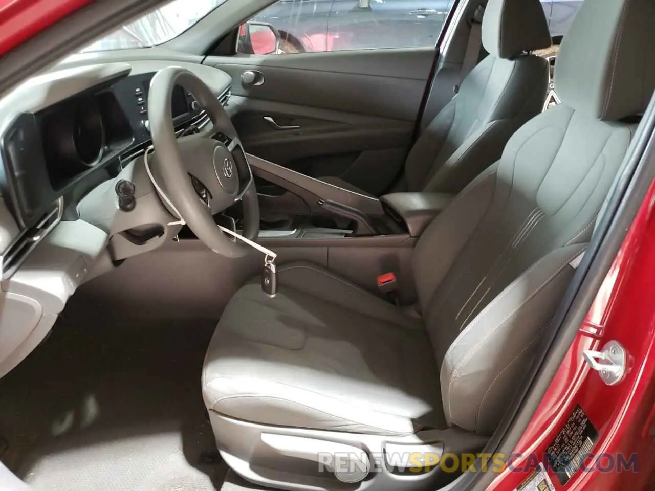 7 Photograph of a damaged car KMHLM4AG0MU163214 HYUNDAI ELANTRA 2021