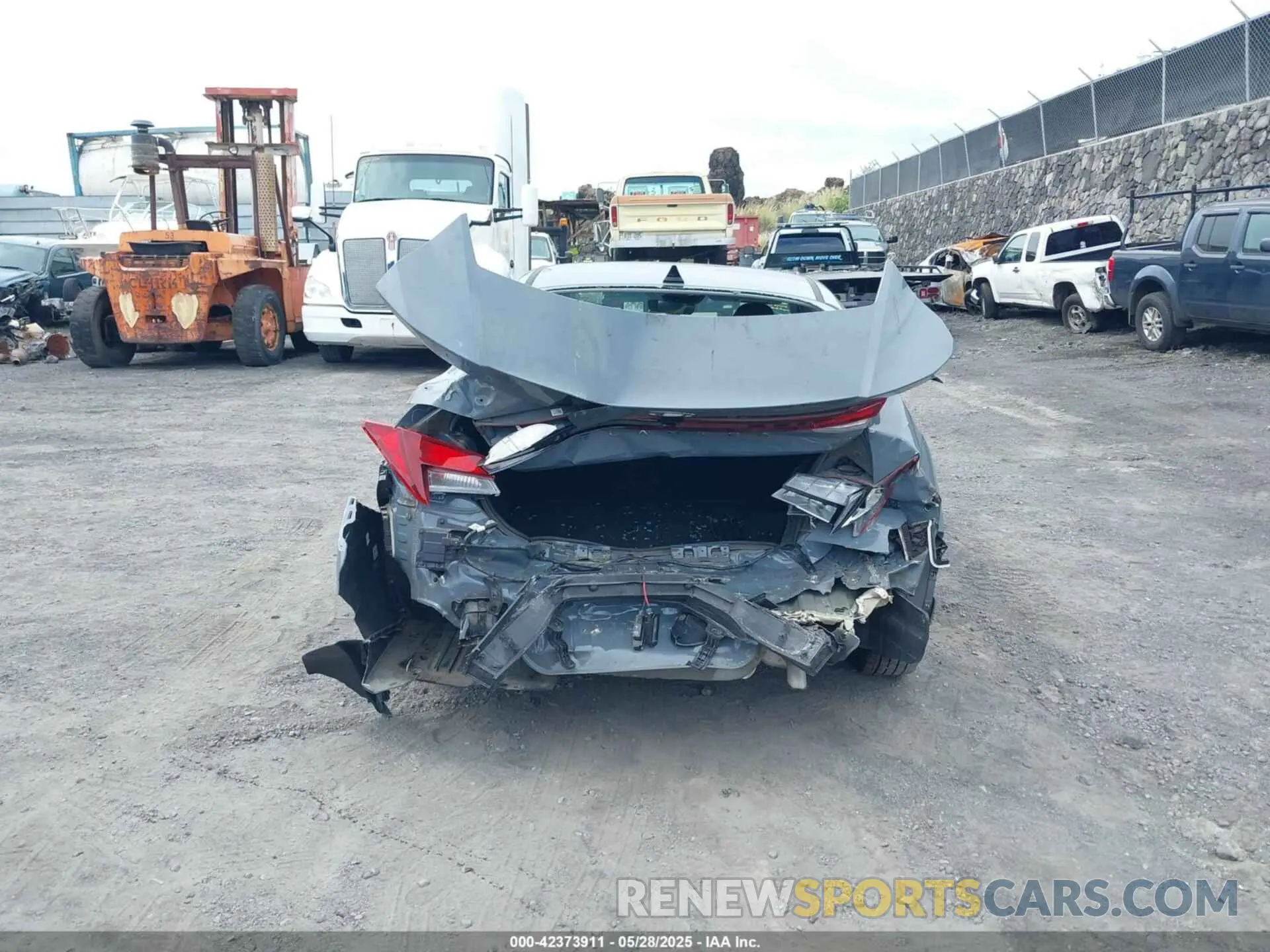 16 Photograph of a damaged car KMHLM4AG1MU209522 HYUNDAI ELANTRA 2021