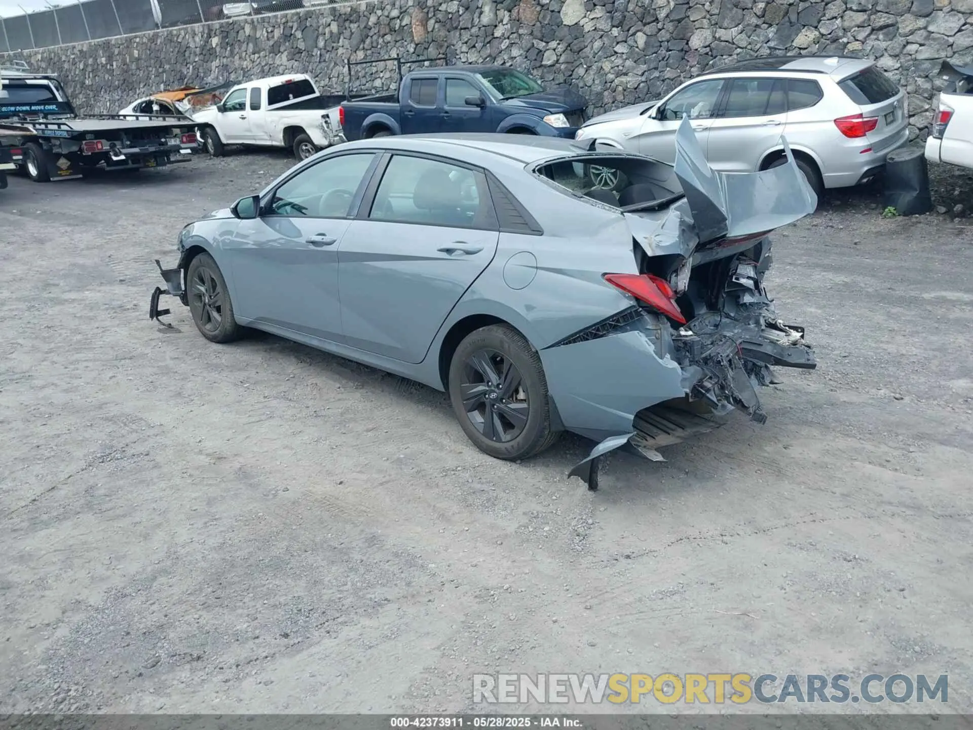 3 Photograph of a damaged car KMHLM4AG1MU209522 HYUNDAI ELANTRA 2021